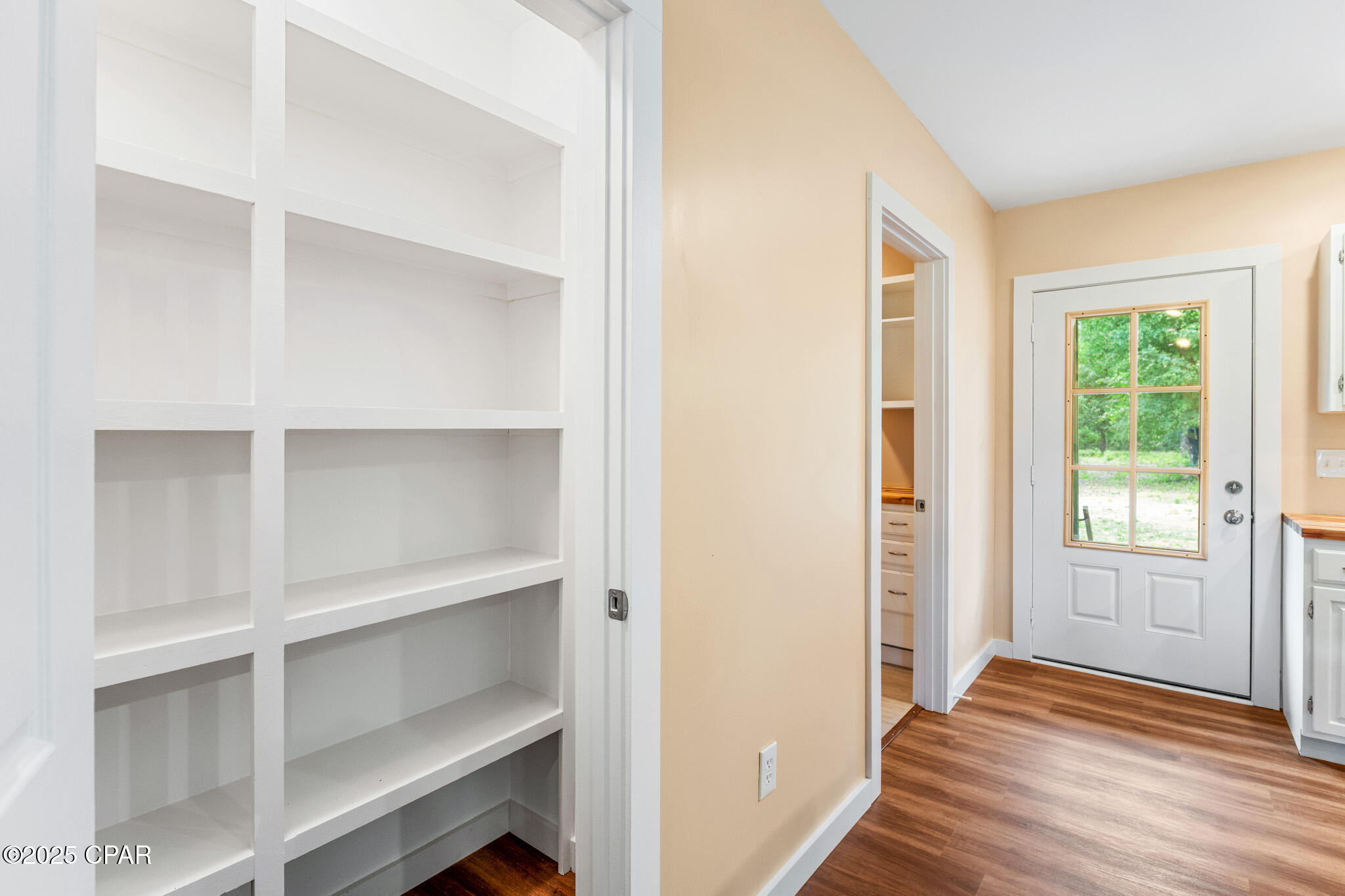 Tung Grove Ests 1st Sec - Residential