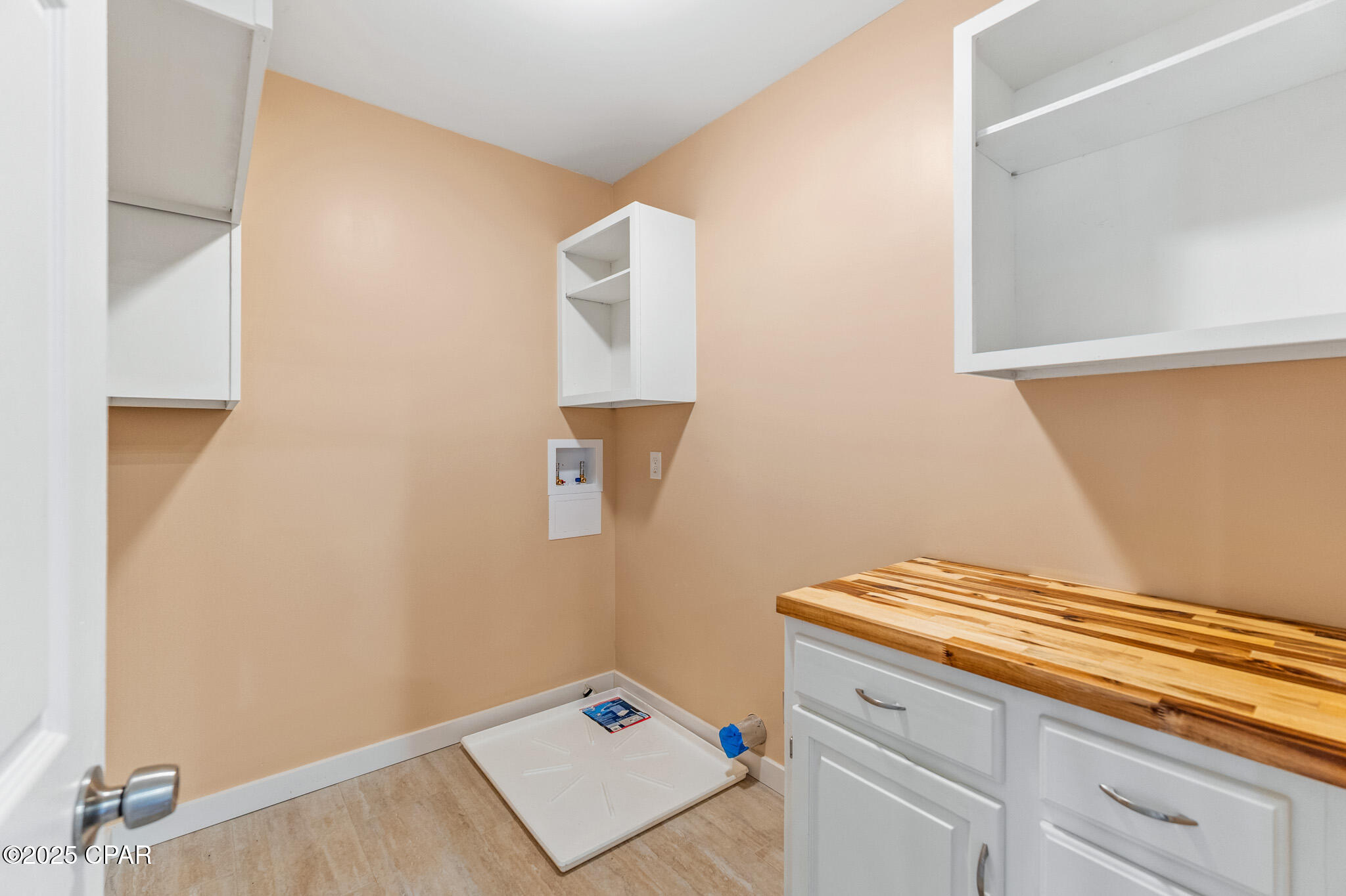 Tung Grove Ests 1st Sec - Residential