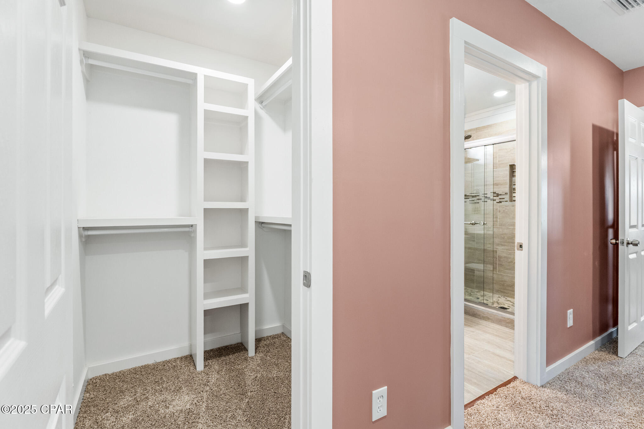 Tung Grove Ests 1st Sec - Residential