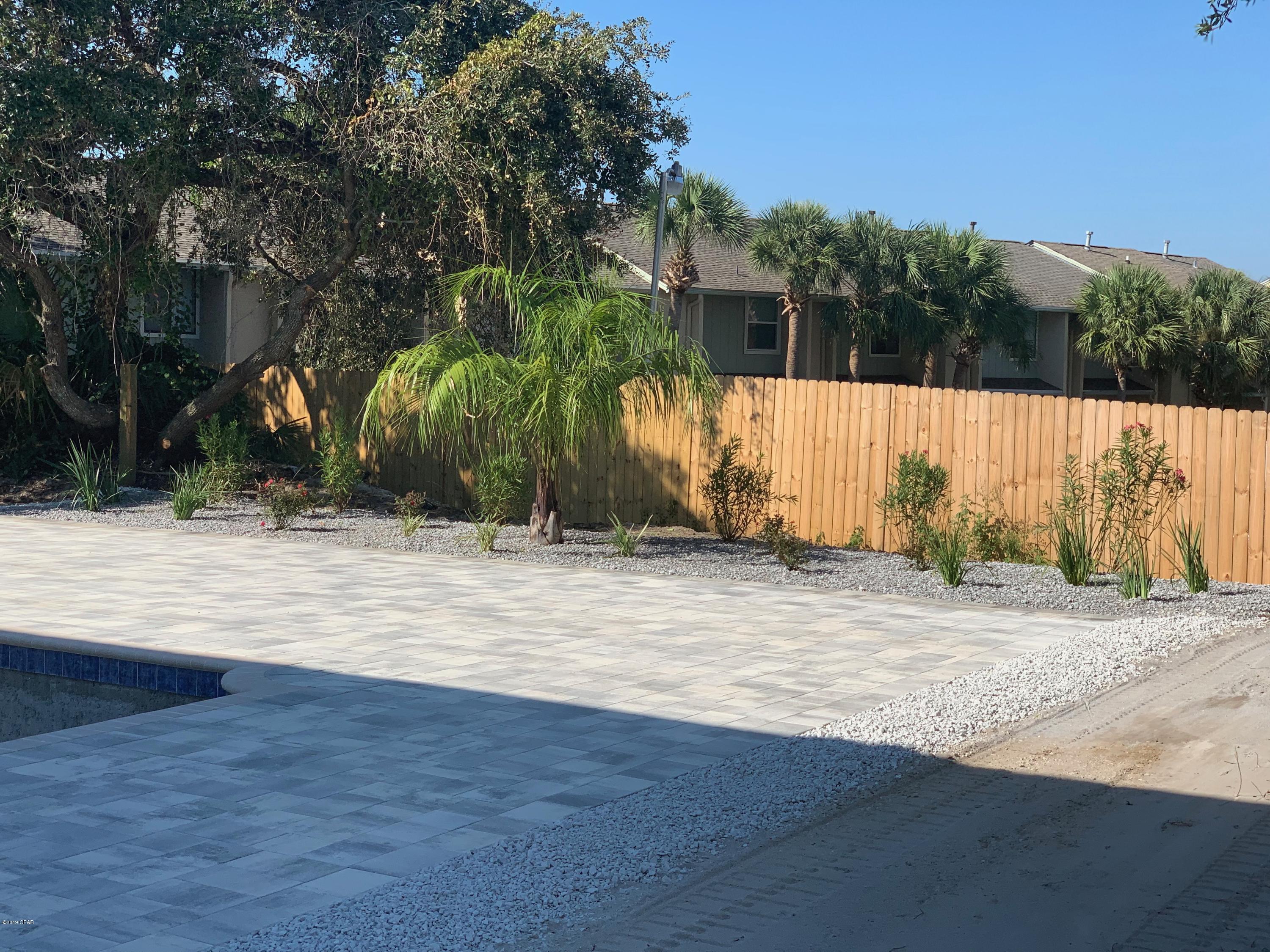 Long Beach 3rd - Residential