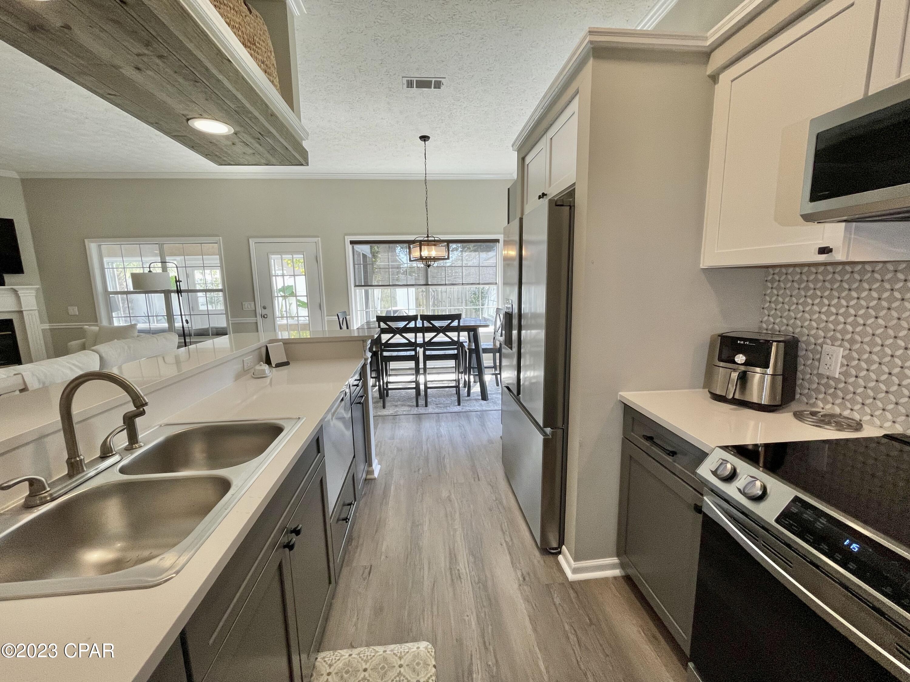 Seaclusion Beach - Residential