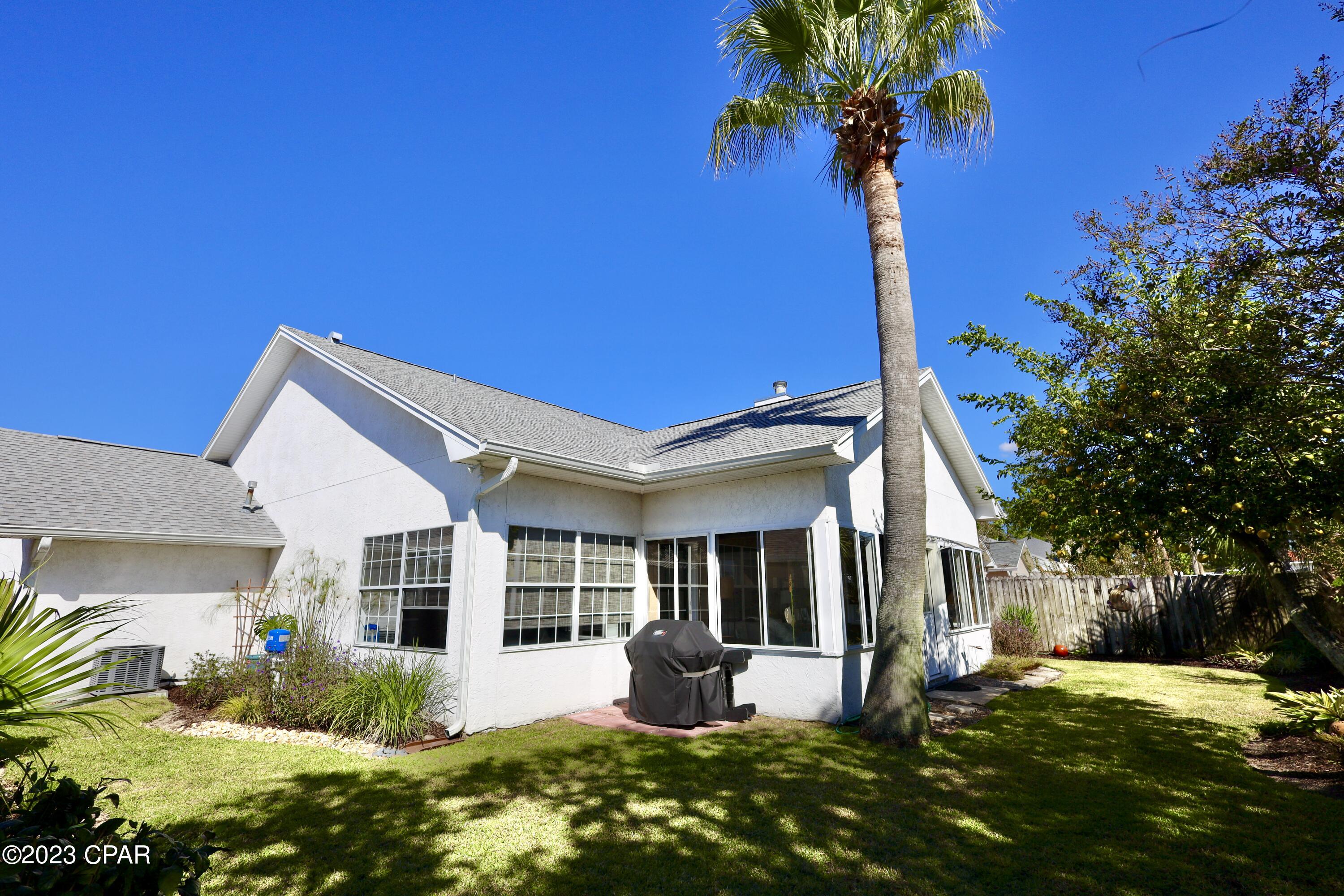 Seaclusion Beach - Residential