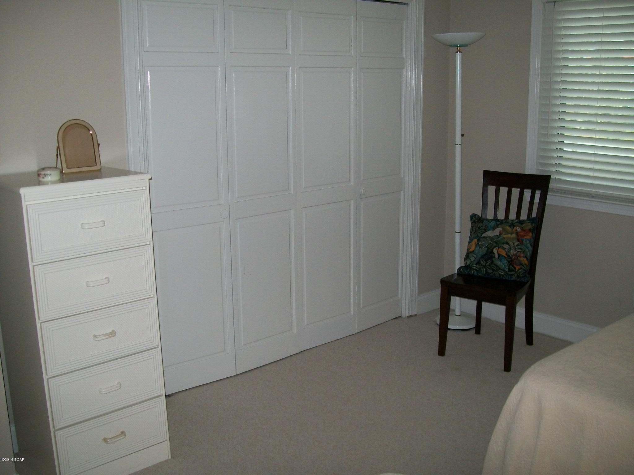 Ramsgate Harbour Ph 4 - Residential