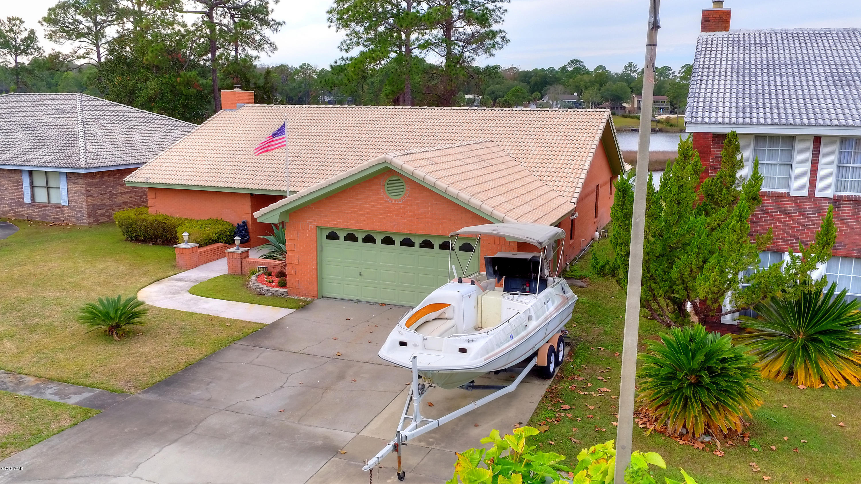 Grimes Callaway Bayou Est U-5 - Residential