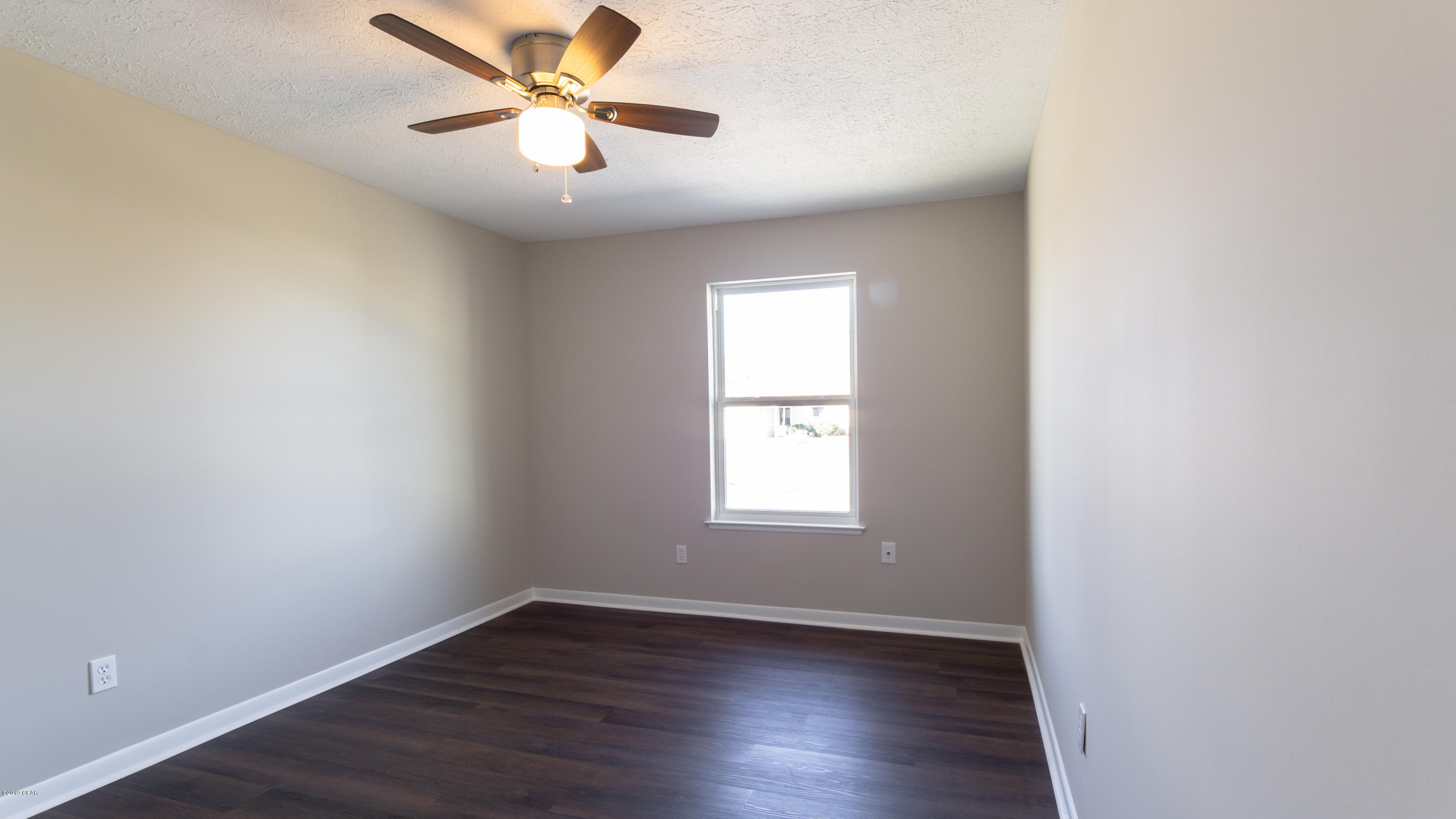 Pine Forest Est Ph 5 - Residential