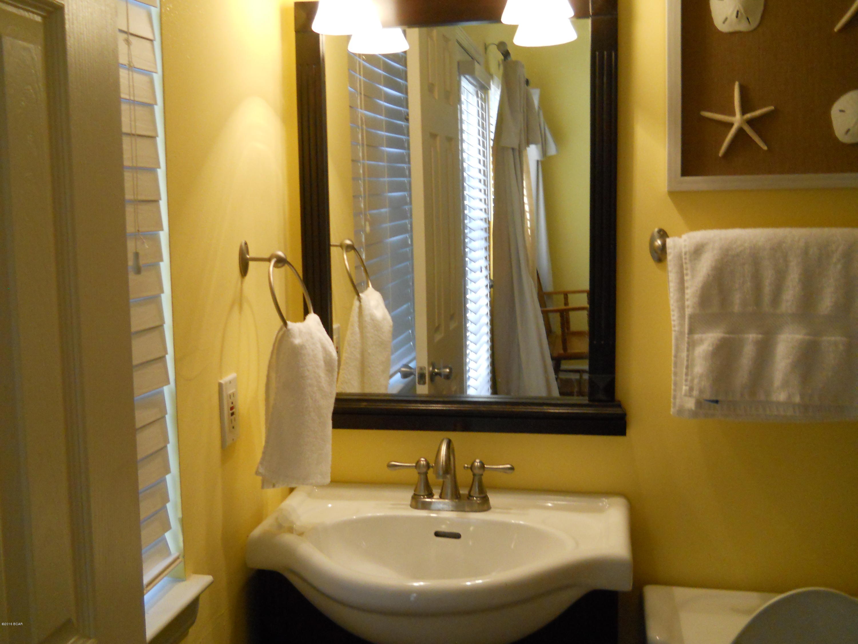 Mariners Cove - Residential