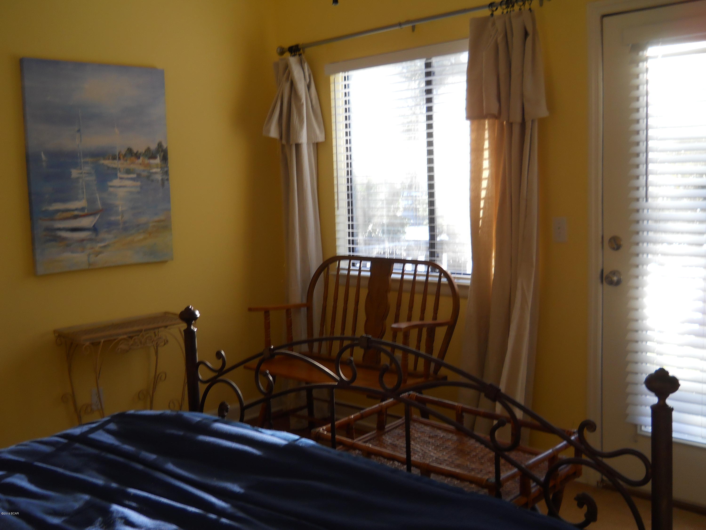 Mariners Cove - Residential