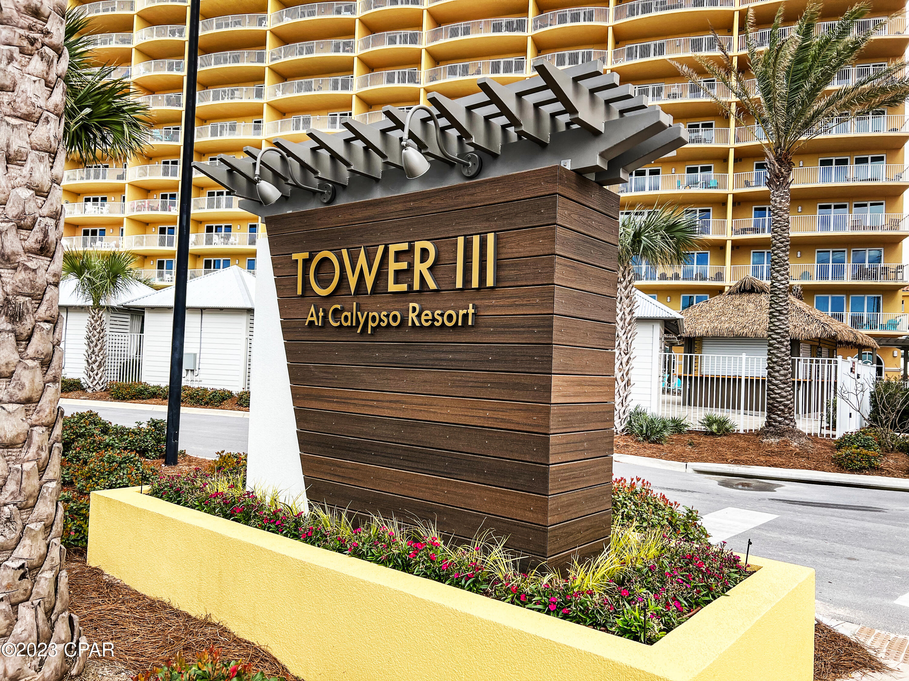 Calypso Towers III - Residential