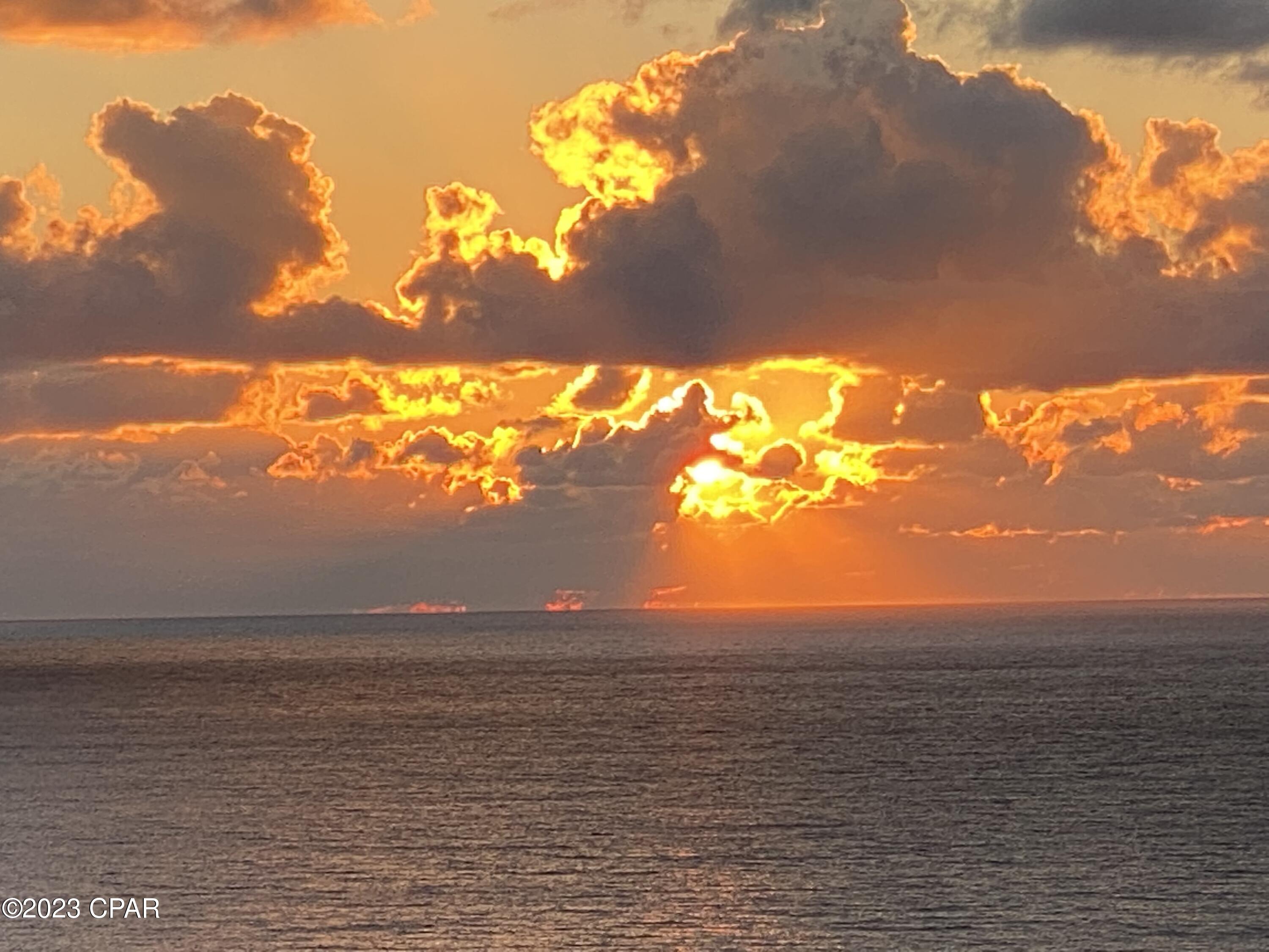 Calypso Towers III - Residential