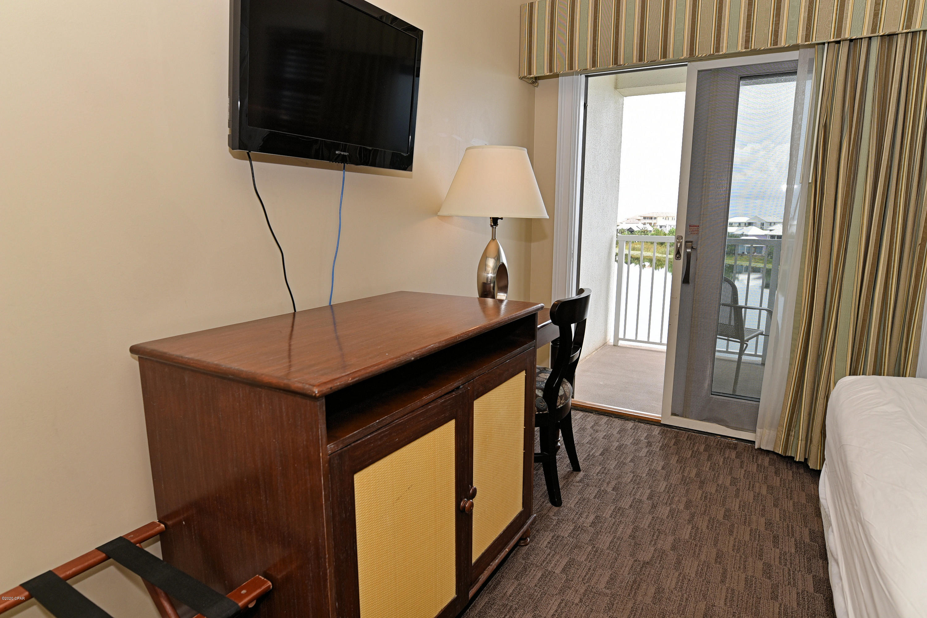 Carillon Beach Inn - Residential