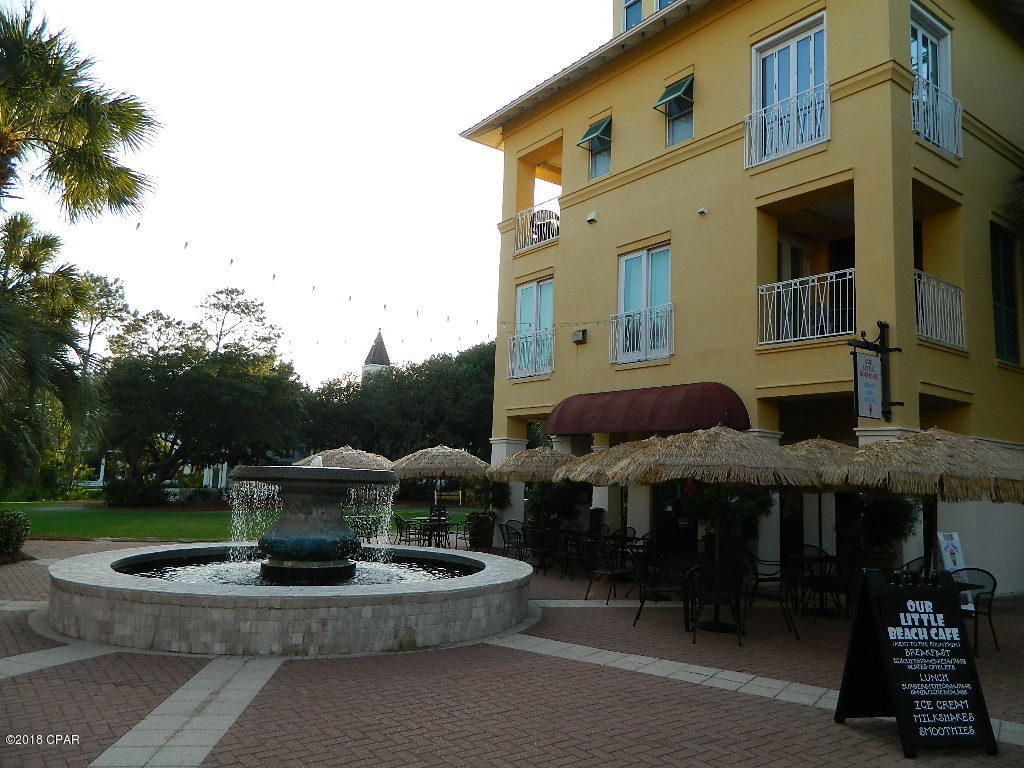 Carillon Beach Inn - Residential
