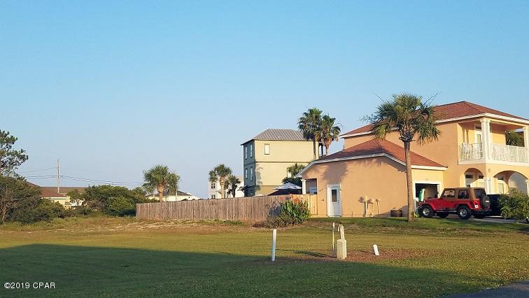 Jamaican Lake - Land