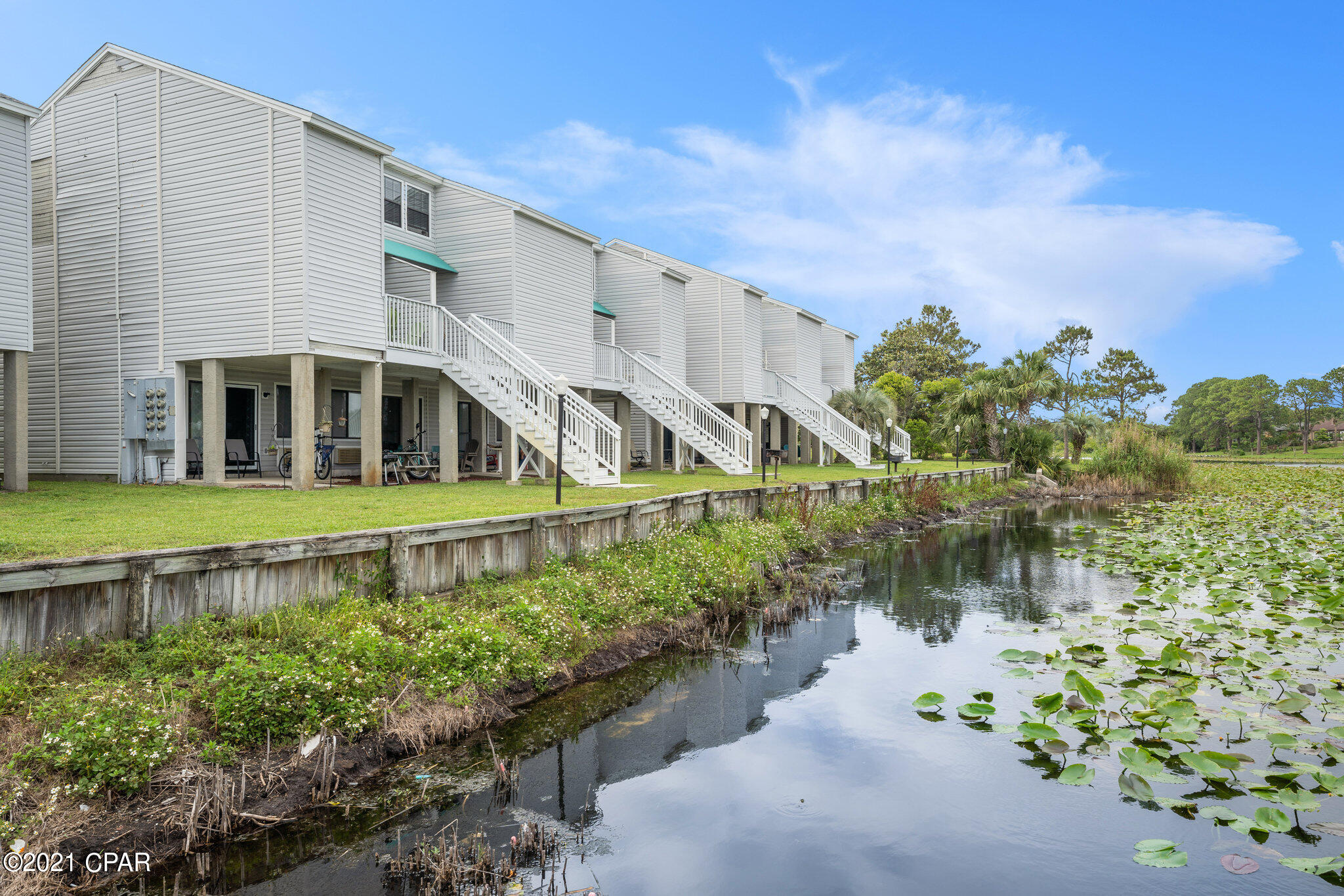 Lullwater Beach - Residential