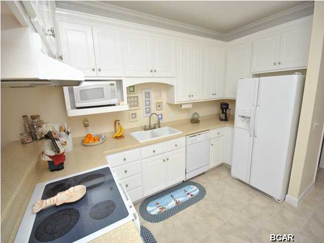 Pelican Bay - Residential