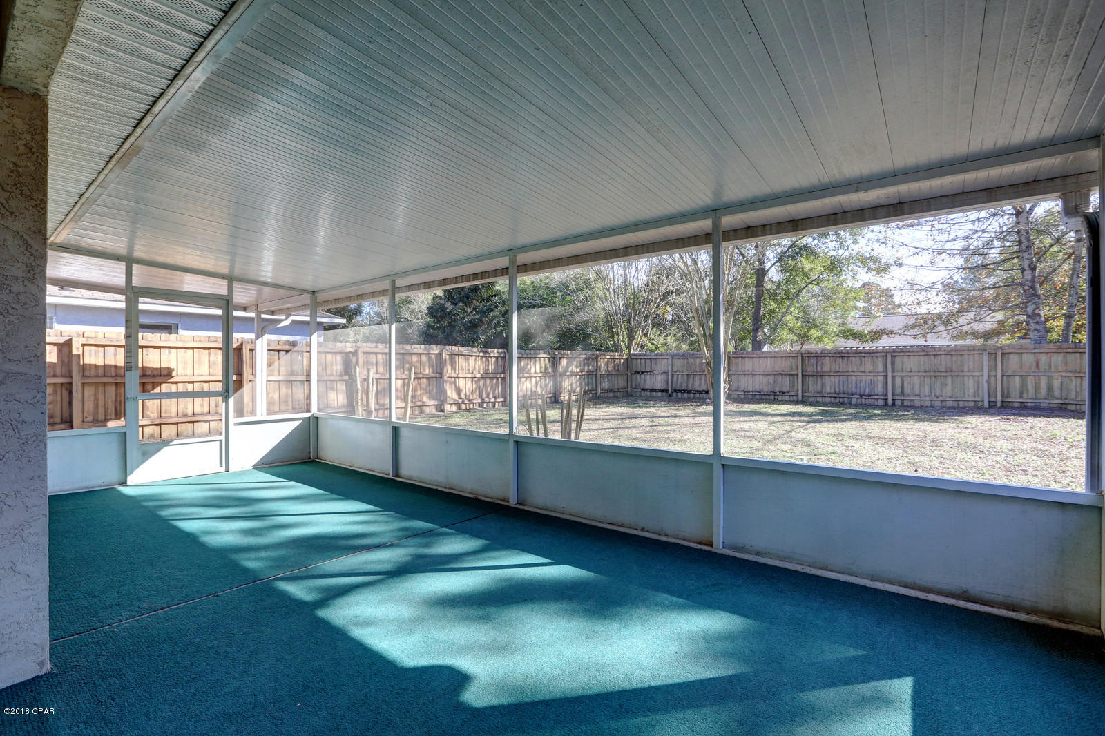 Pine Tree Place Unit 1 - Residential