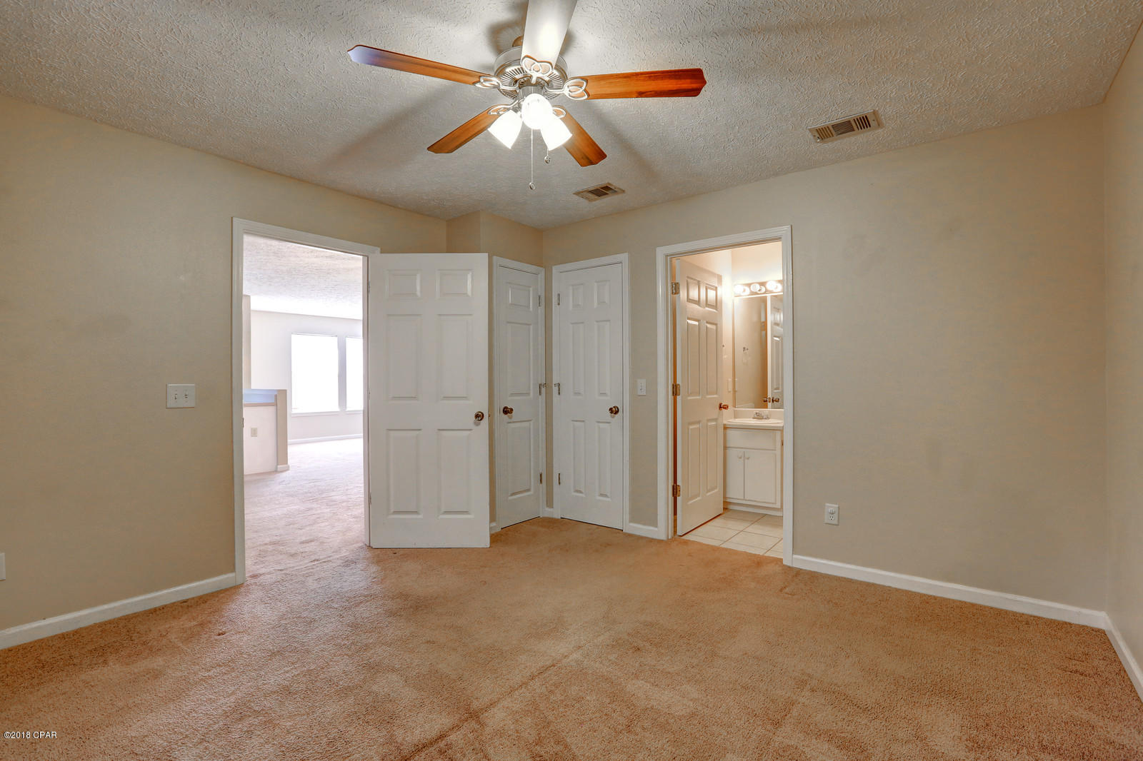 Pine Tree Place Unit 1 - Residential