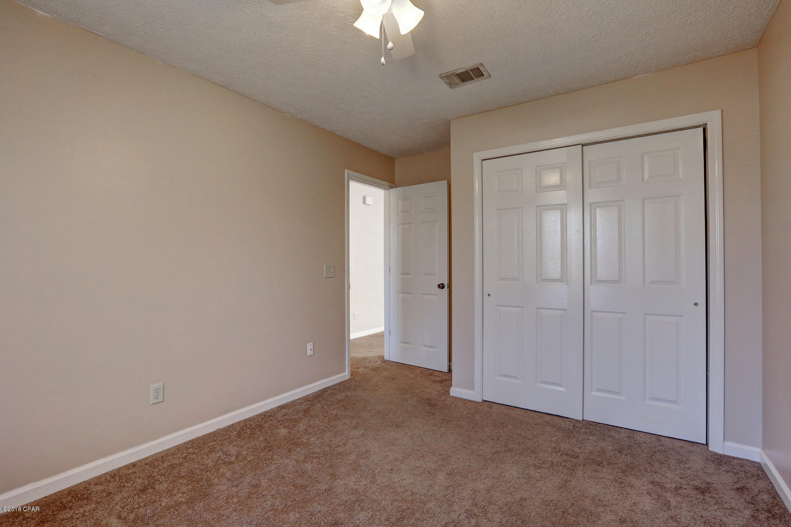 Pine Tree Place Unit 1 - Residential