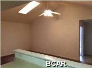 Houston Pines - Residential Lease