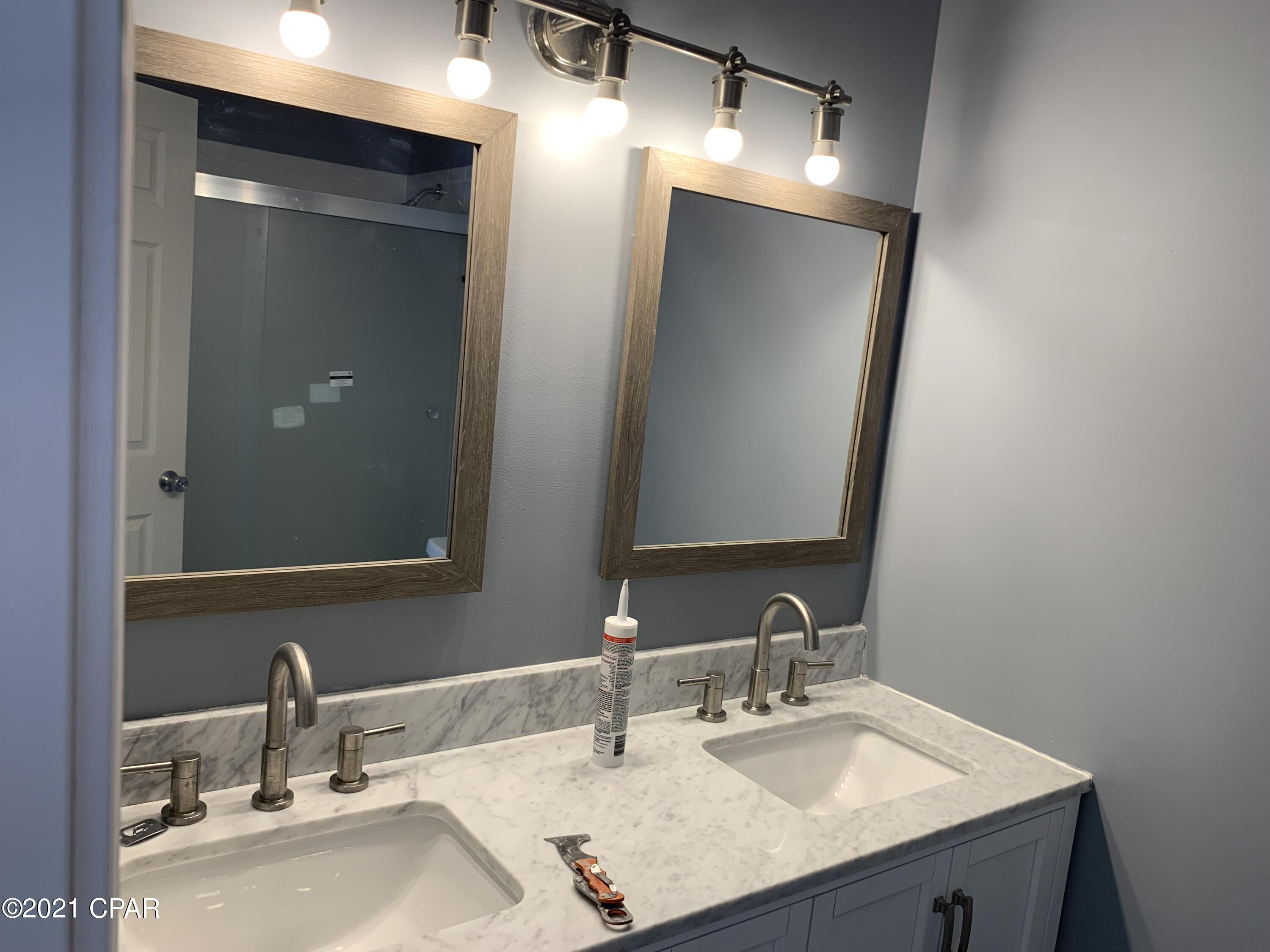 Cedar Cove Apts - Residential