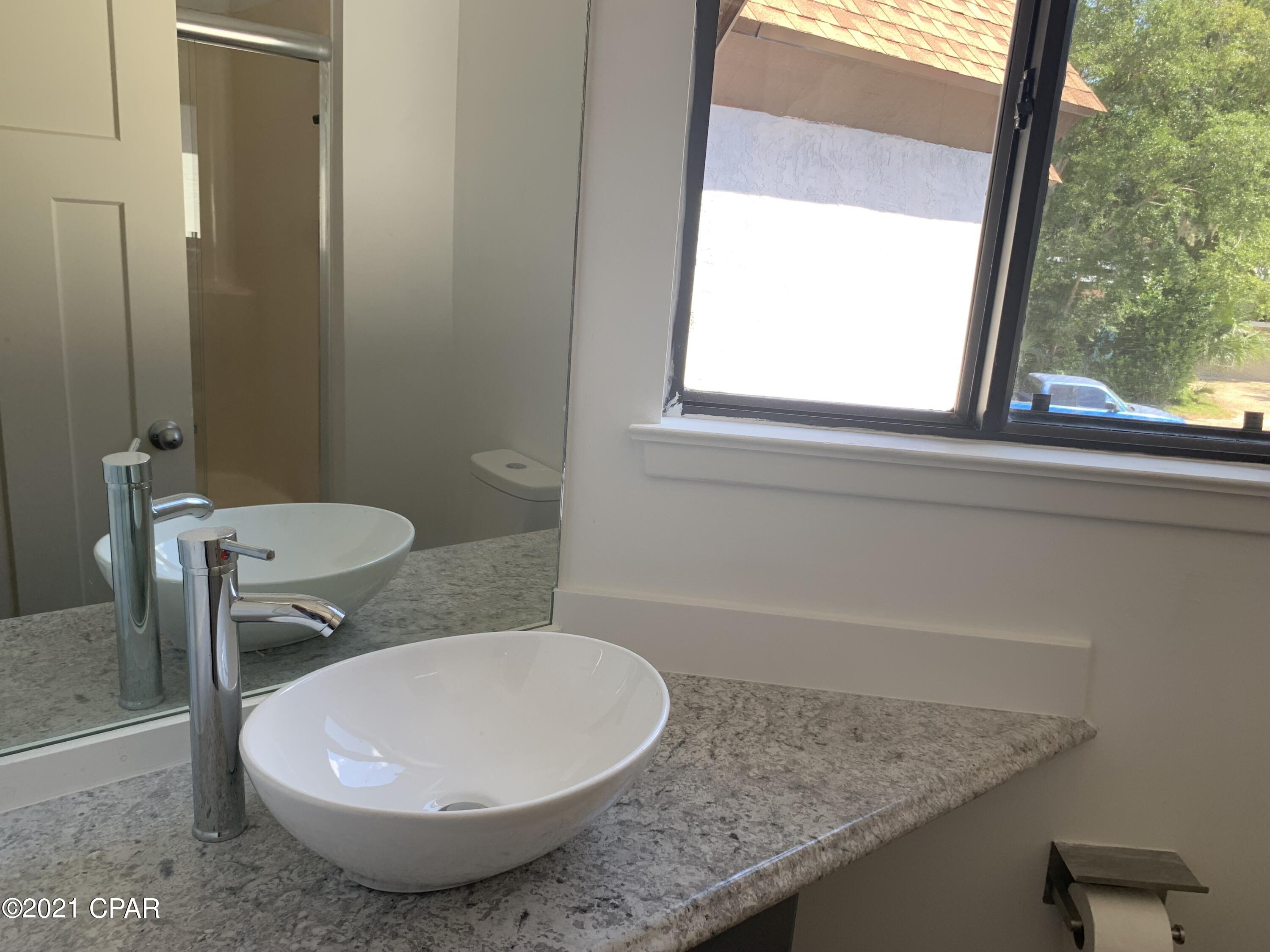 Cedar Cove Apts - Residential