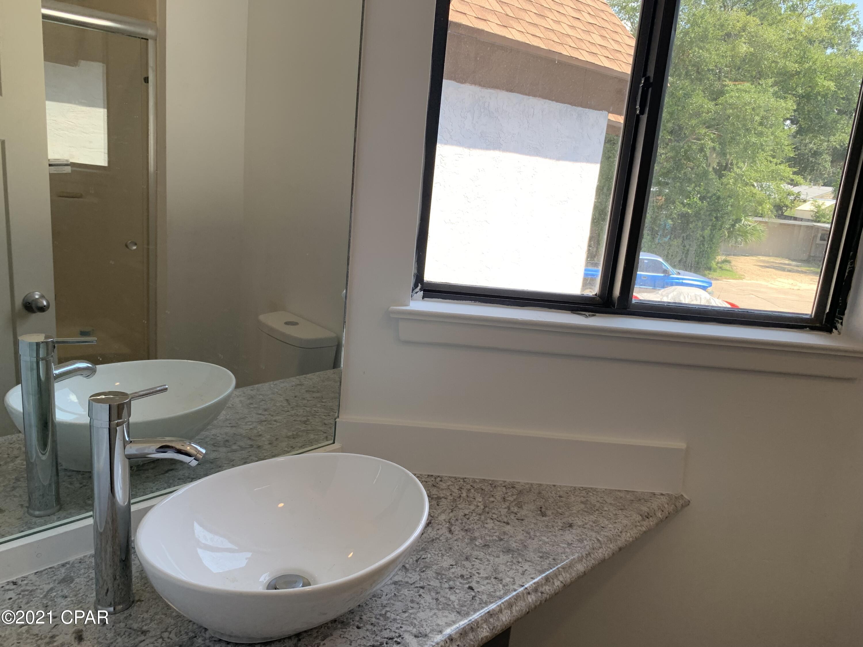 Cedar Cove Apts - Residential