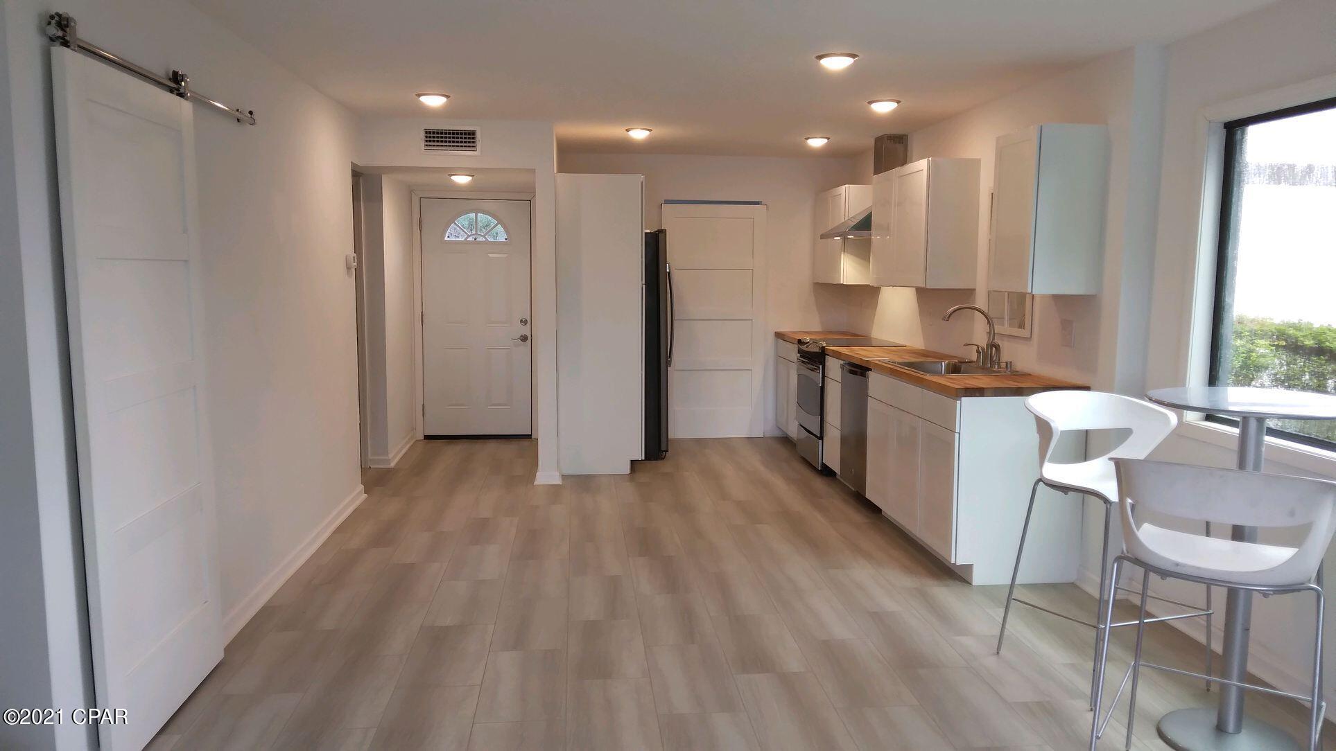 Cedar Cove Apts - Residential