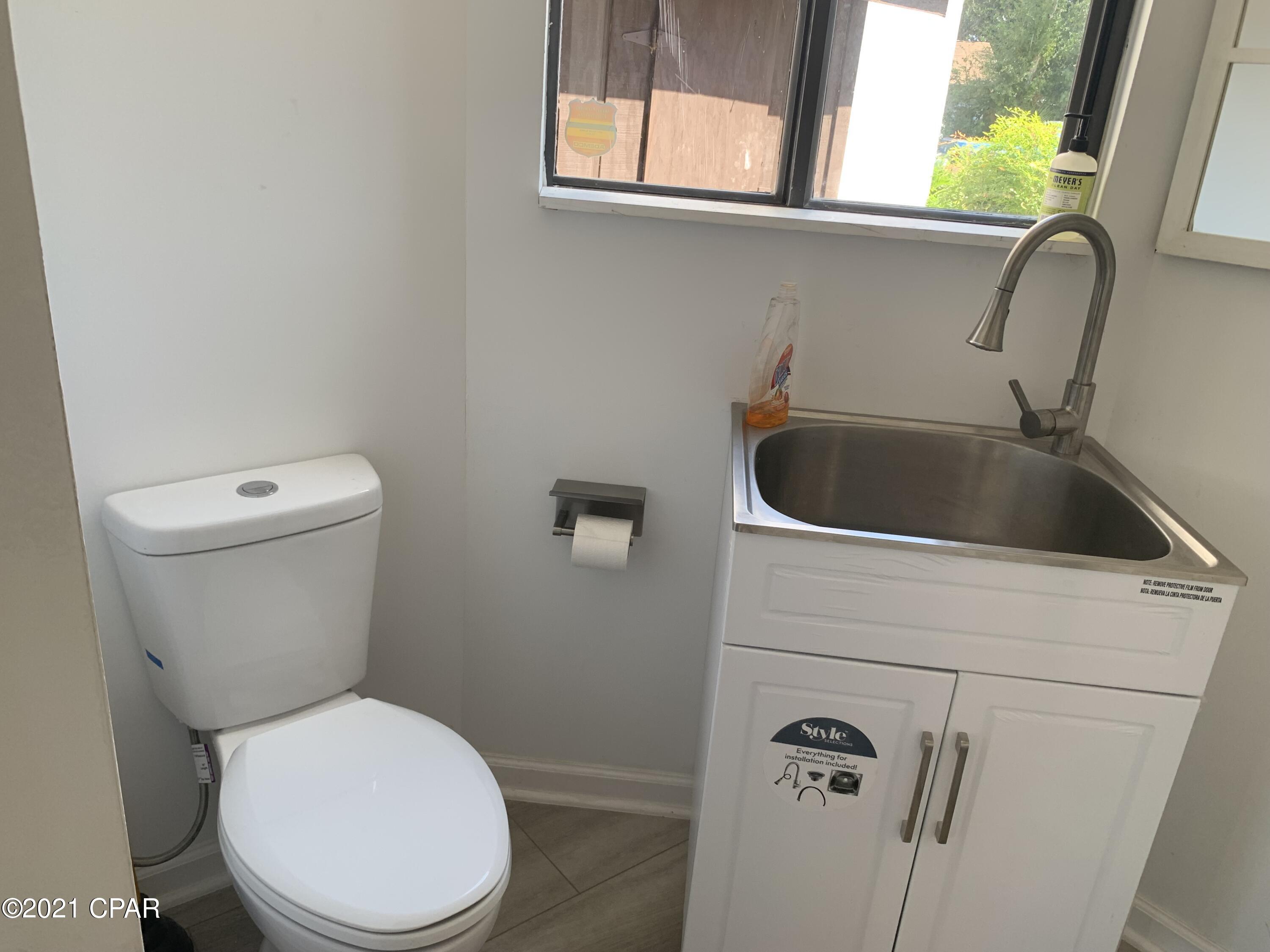 Cedar Cove Apts - Residential