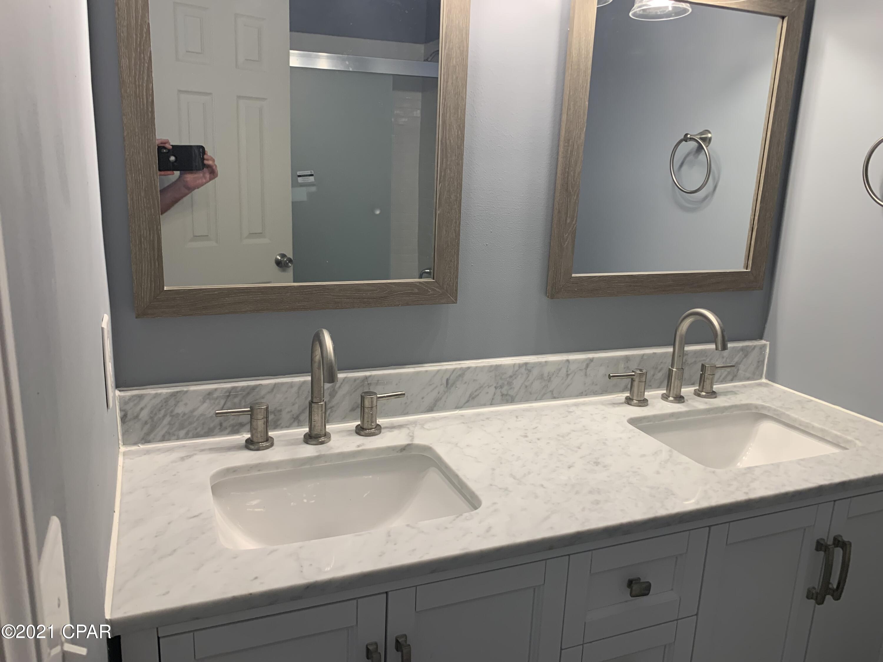 Cedar Cove Apts - Residential