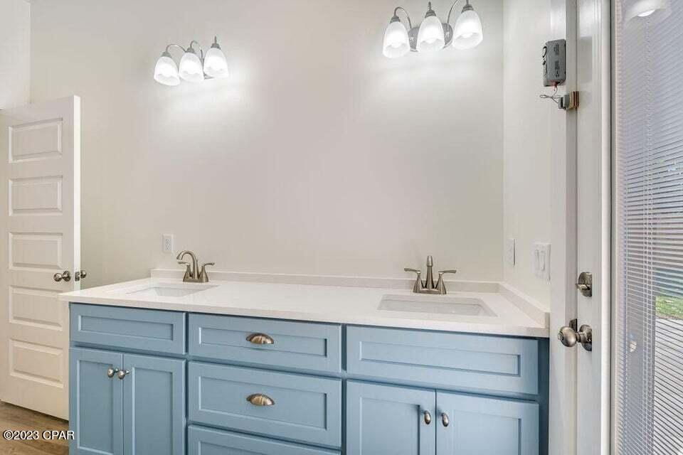 Laguna Beach 8th Add - Residential