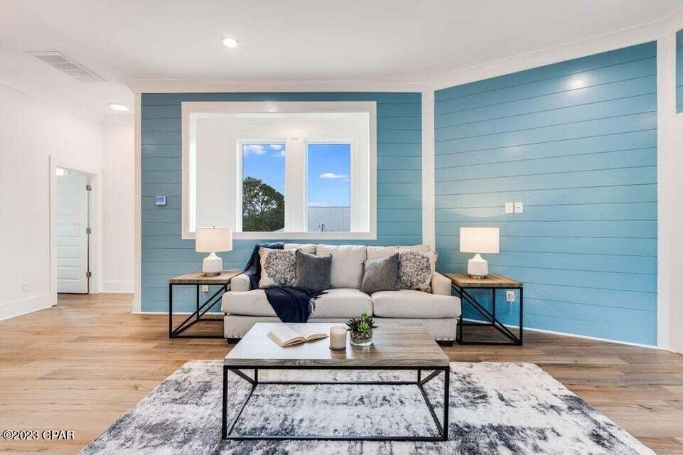 Laguna Beach 8th Add - Residential