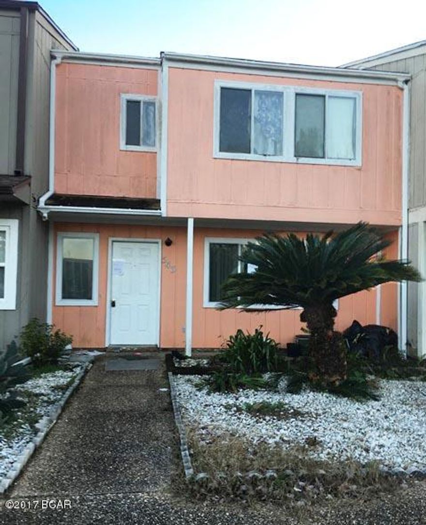 The perfect project for your first family home! Located in Venetian Villa, this spacious townhome has an open floor plan with three bedrooms and two and a half baths! Step outside onto your own covered patio and enjoy a cup of coffee under the awning. Let the kids play in the fenced backyard while you grill out on the wooden deck. In this convenient location, you are close to local beaches, shopping, dining, and even schools. With a little love, this town home could be a lovely place to settle down.