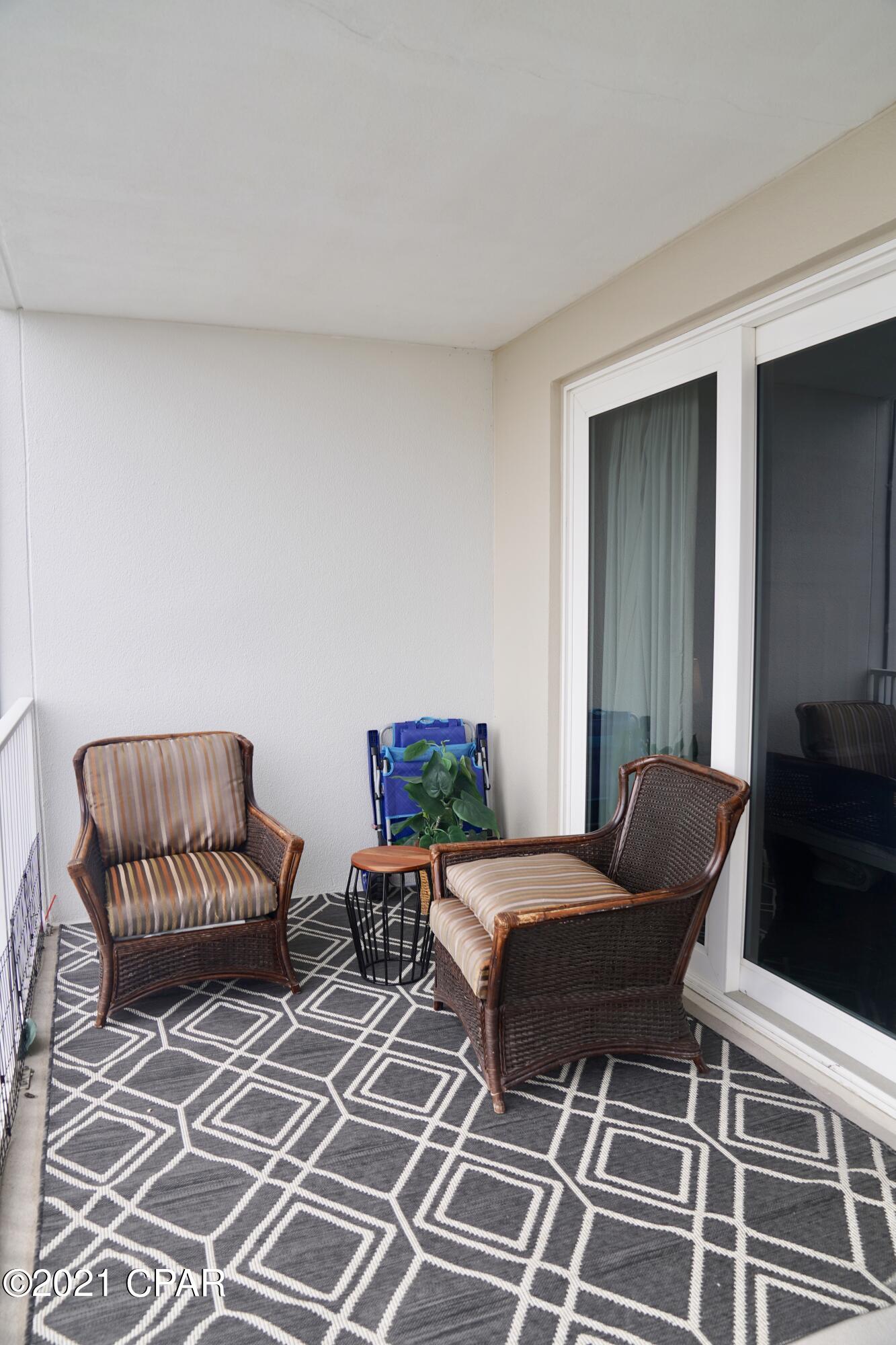 Laketown Wharf - Residential