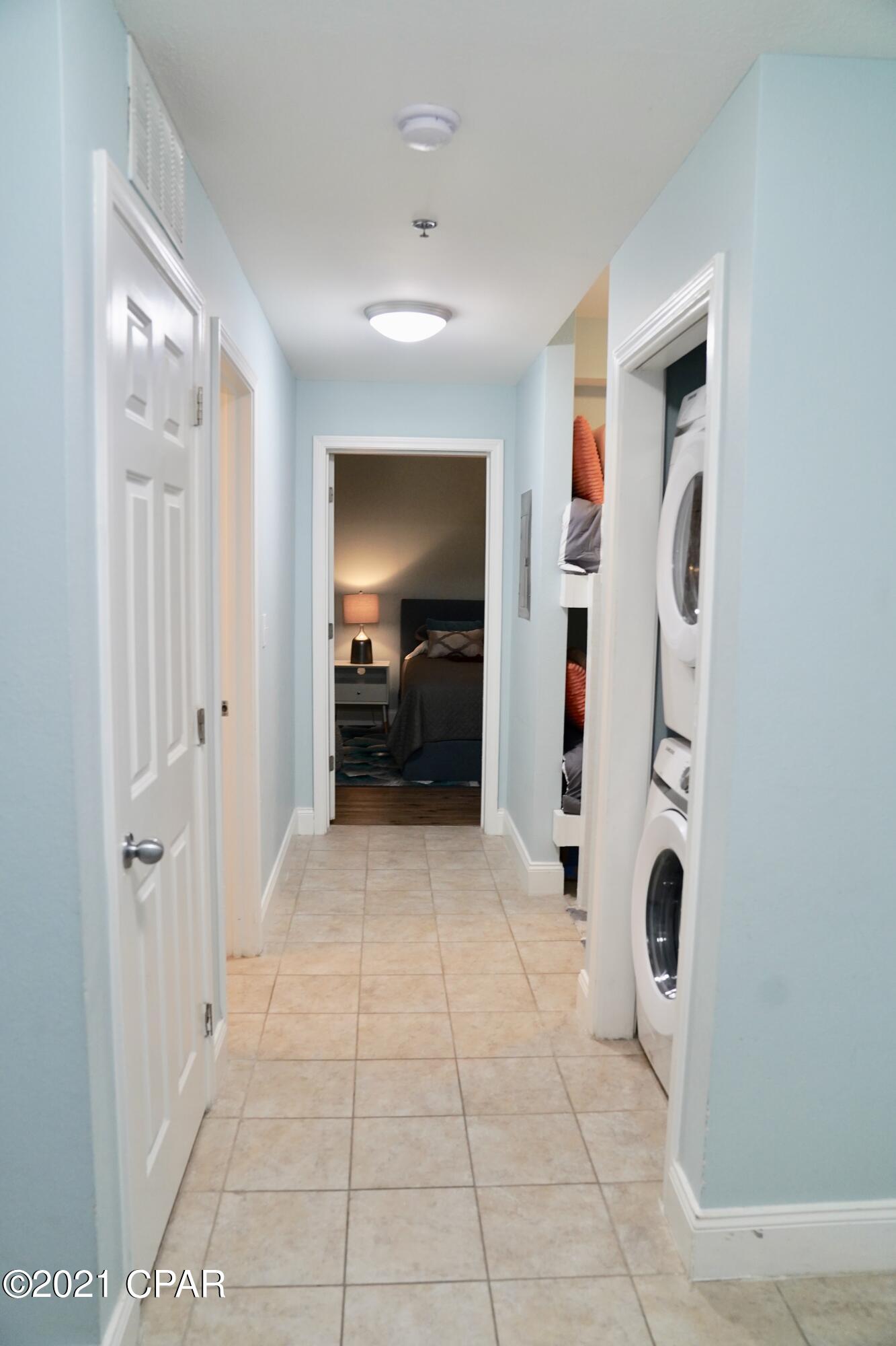 Laketown Wharf - Residential