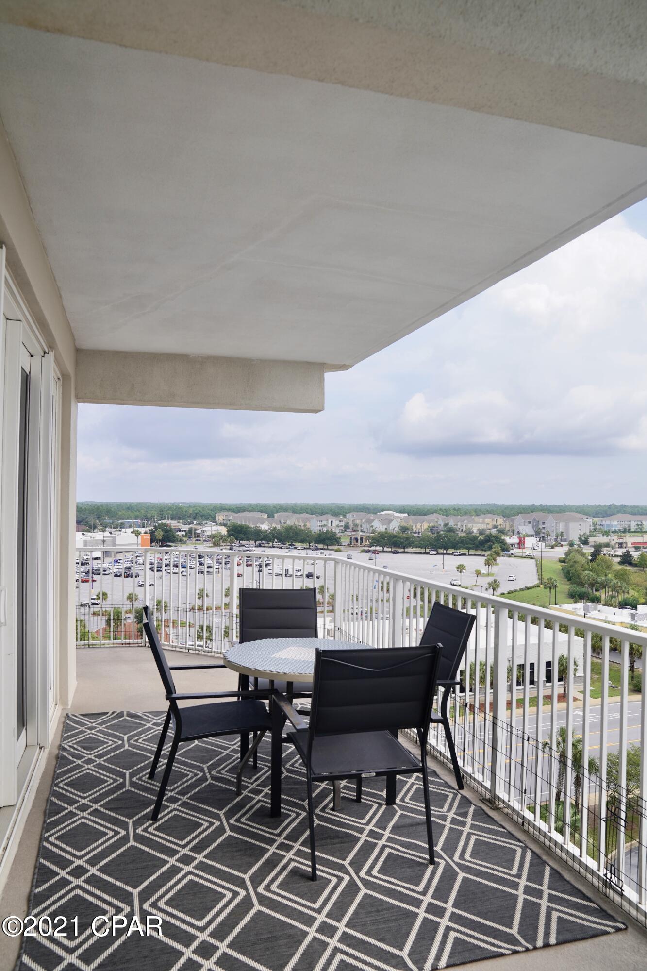 Laketown Wharf - Residential