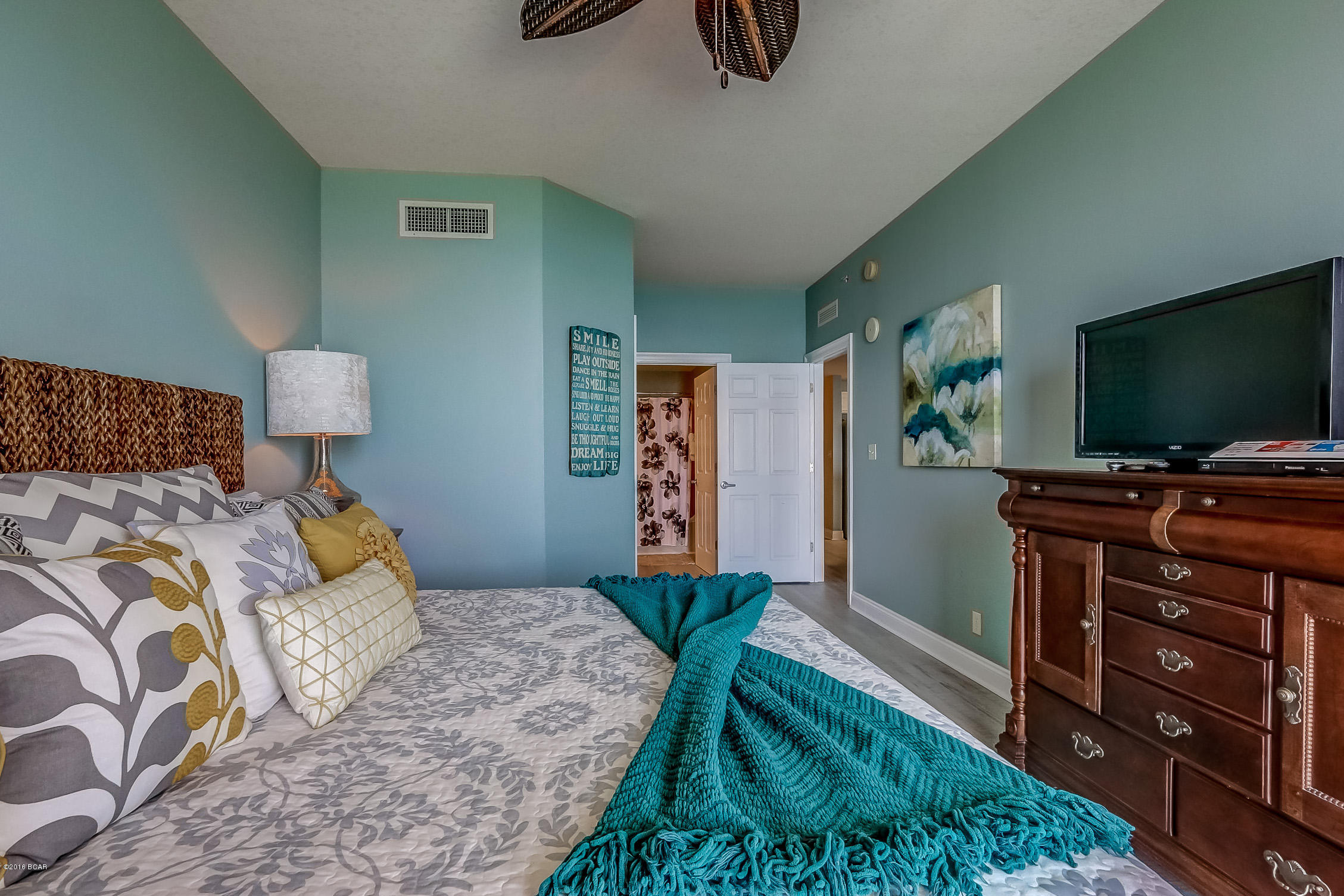 Calypso Towers I - Residential