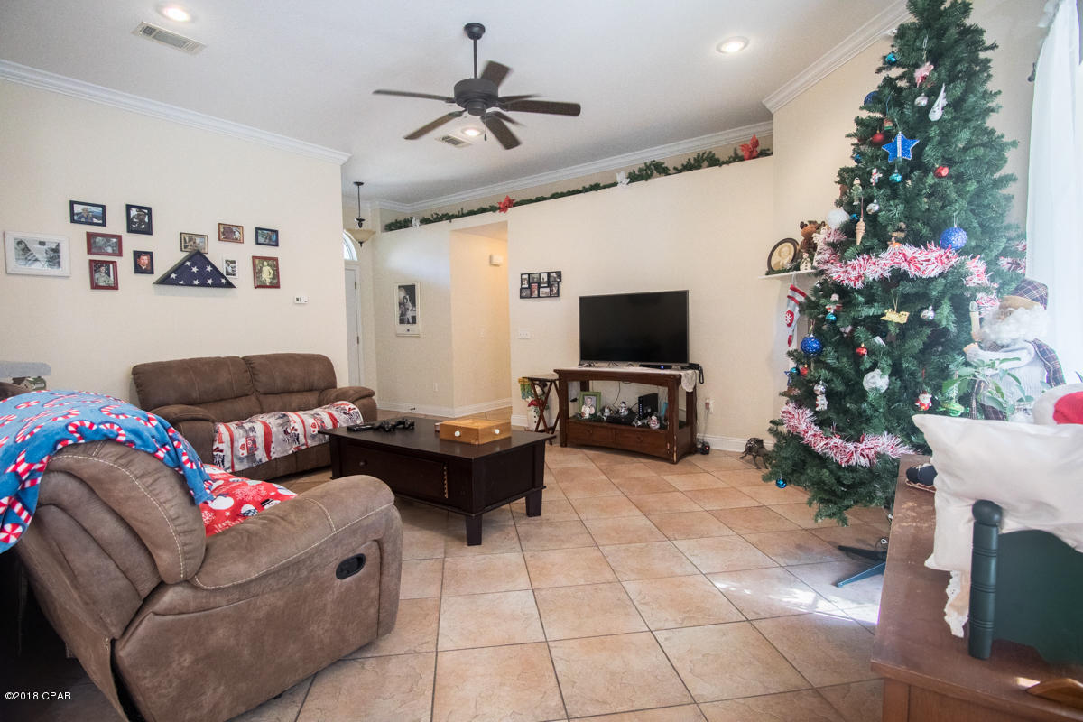 Oakcrest - Residential