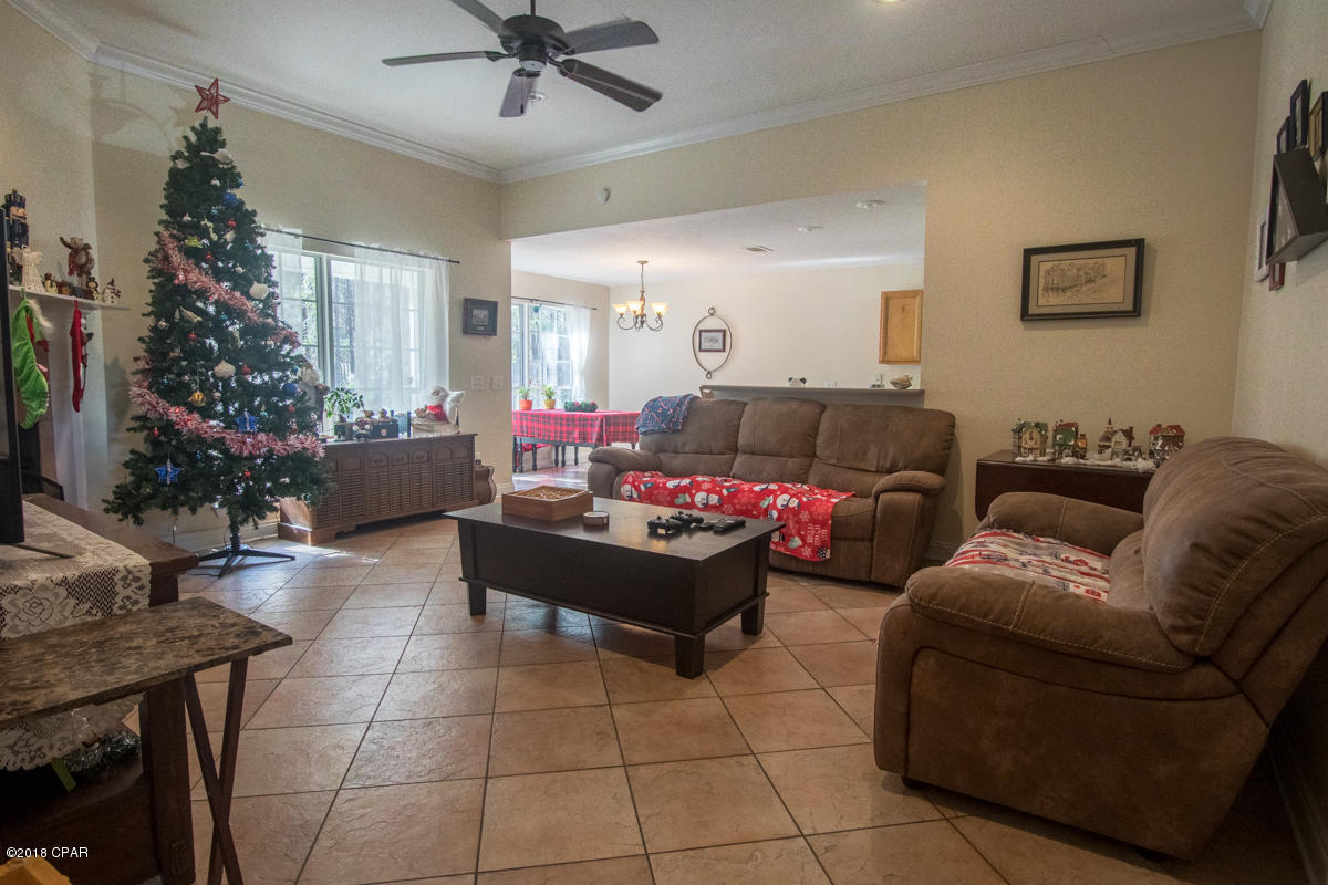 Oakcrest - Residential