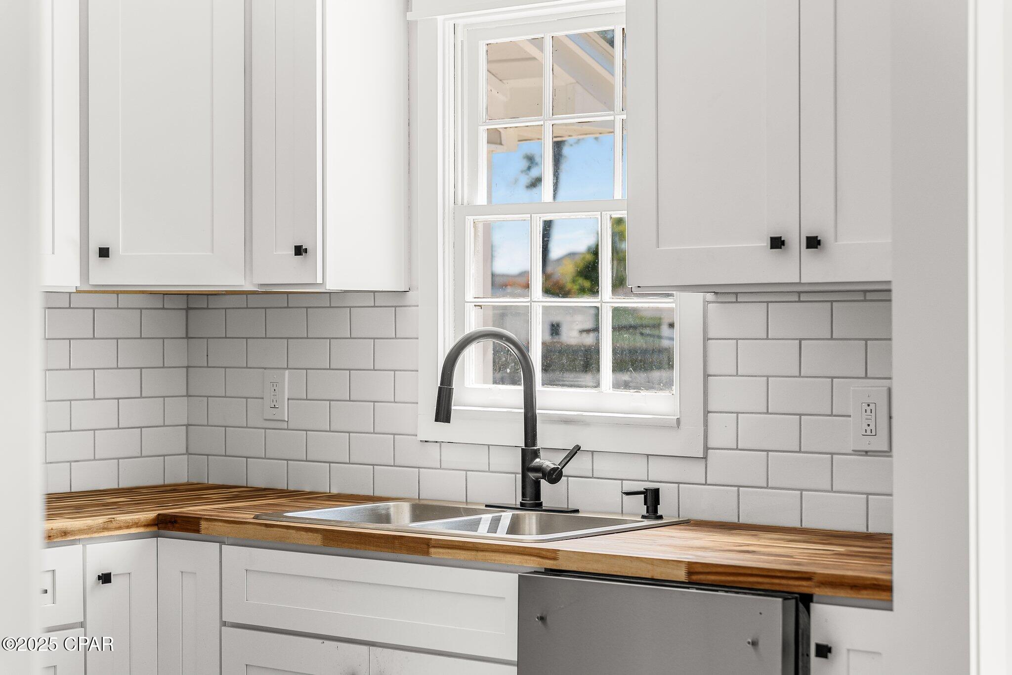 Cove Terrace 2nd Add - Residential