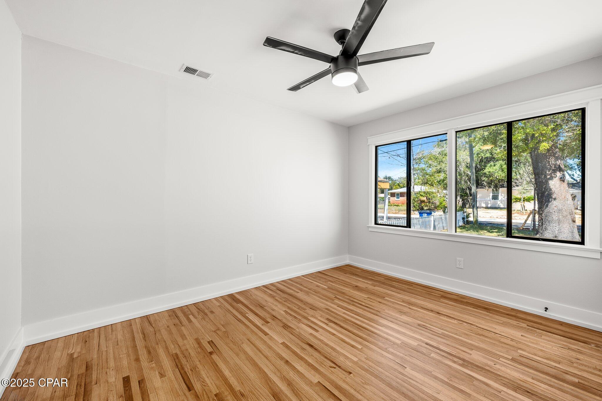 Cove Terrace 2nd Add - Residential