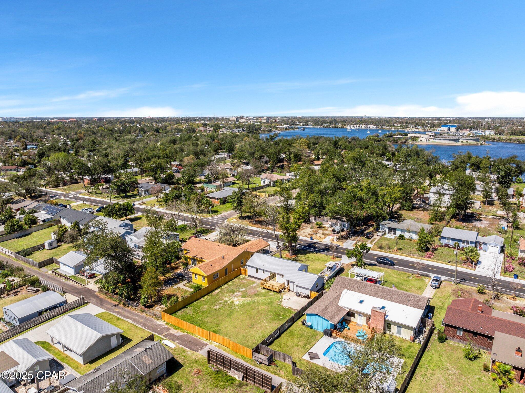 Cove Terrace 2nd Add - Residential