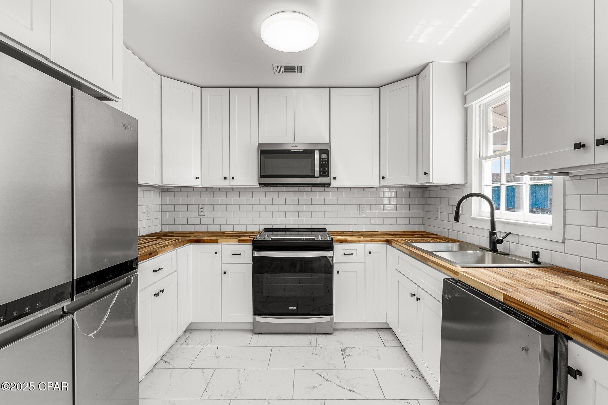 Cove Terrace 2nd Add - Residential