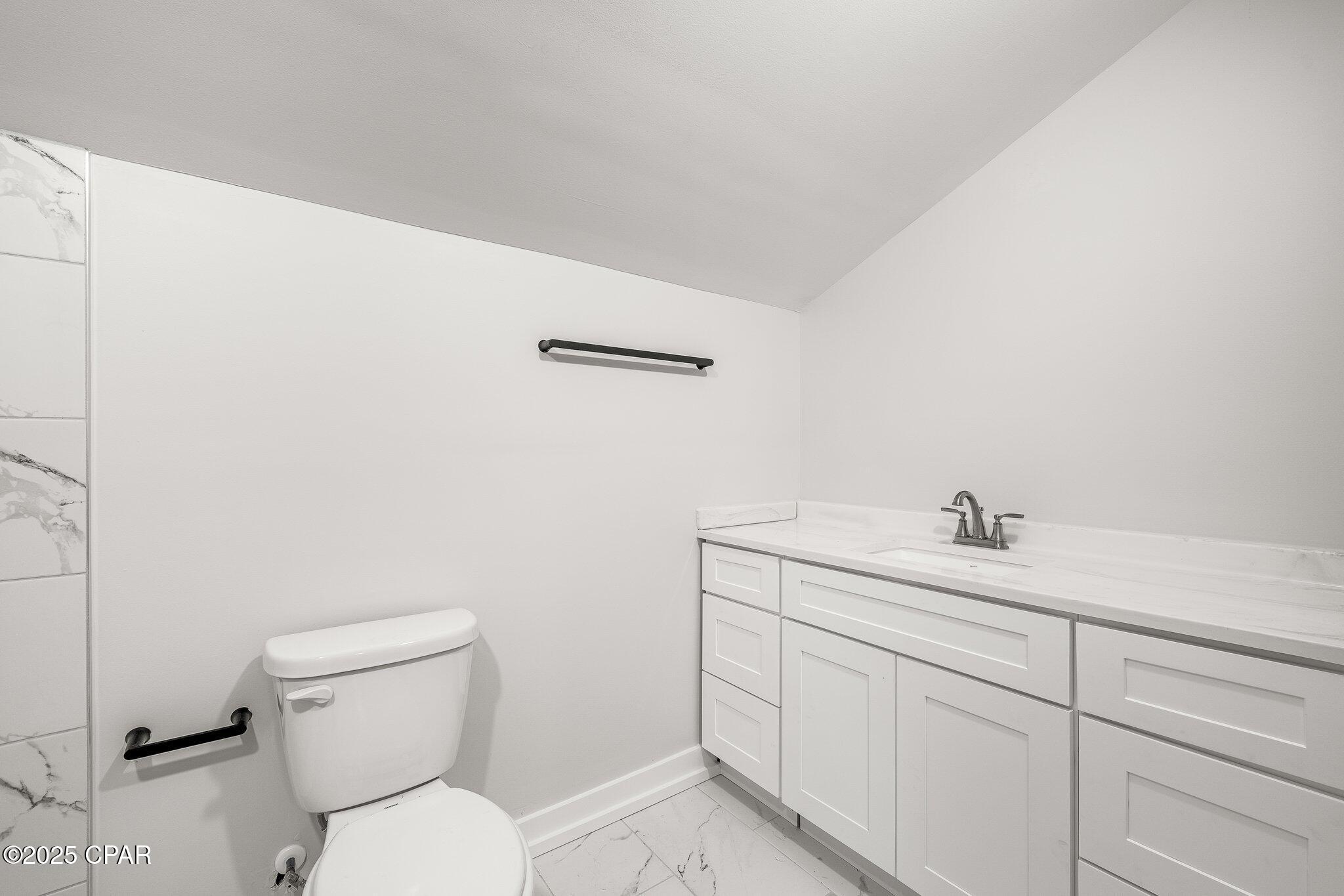 Cove Terrace 2nd Add - Residential