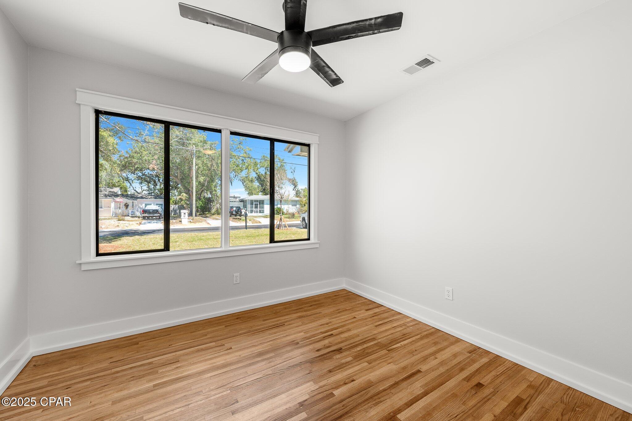 Cove Terrace 2nd Add - Residential