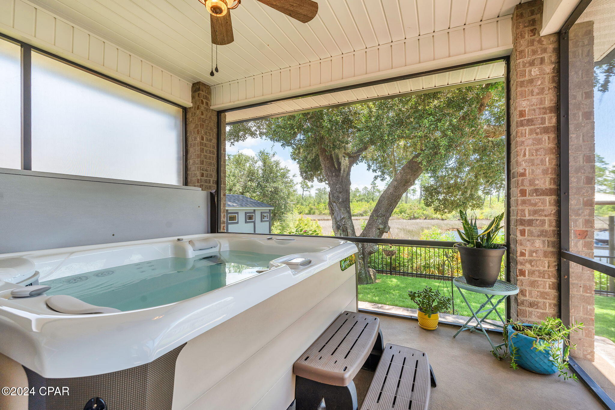 Fanning Bayou - Residential