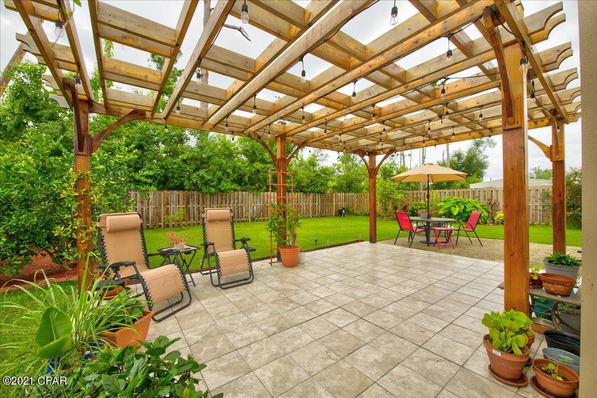 Belaire Estates U-6 - Residential