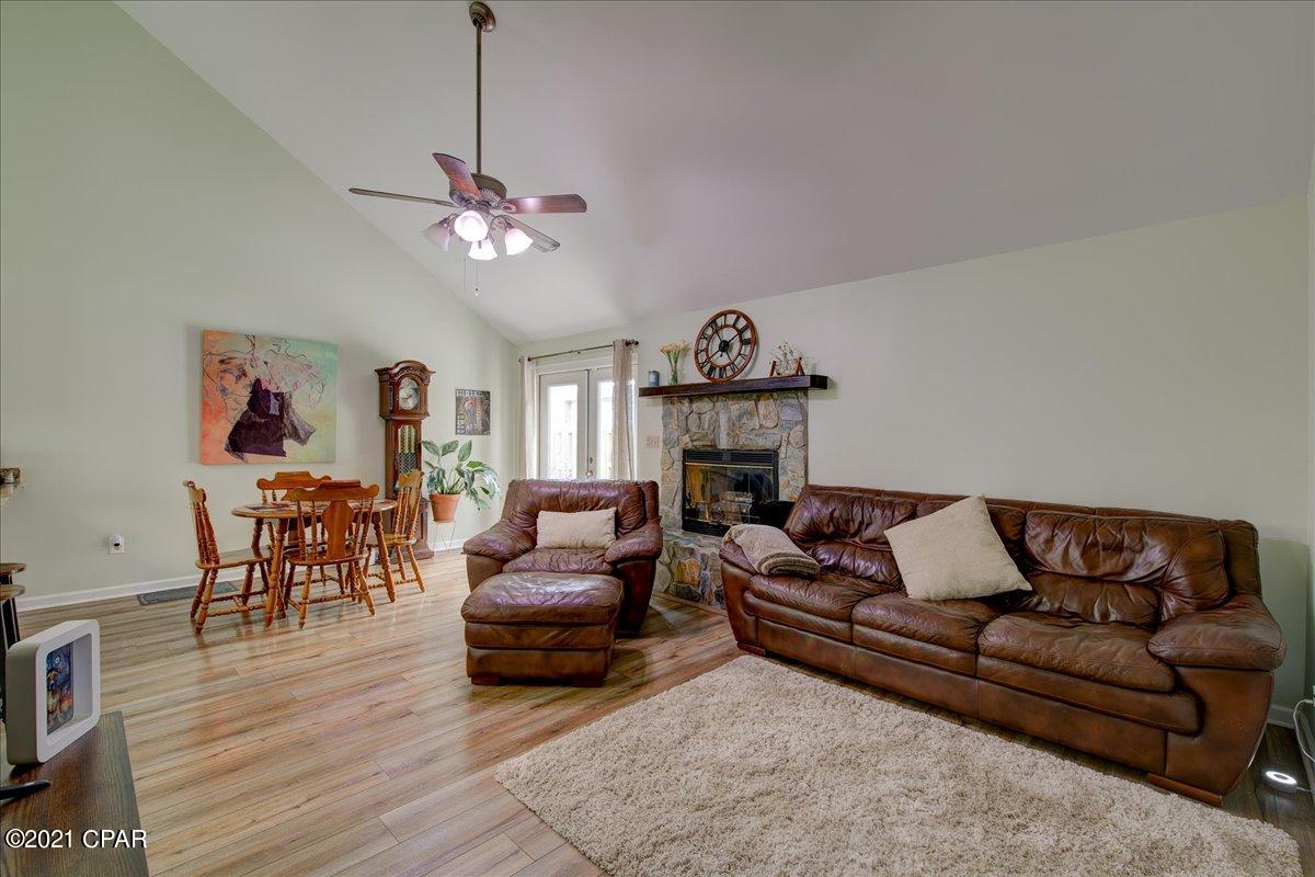 Belaire Estates U-6 - Residential