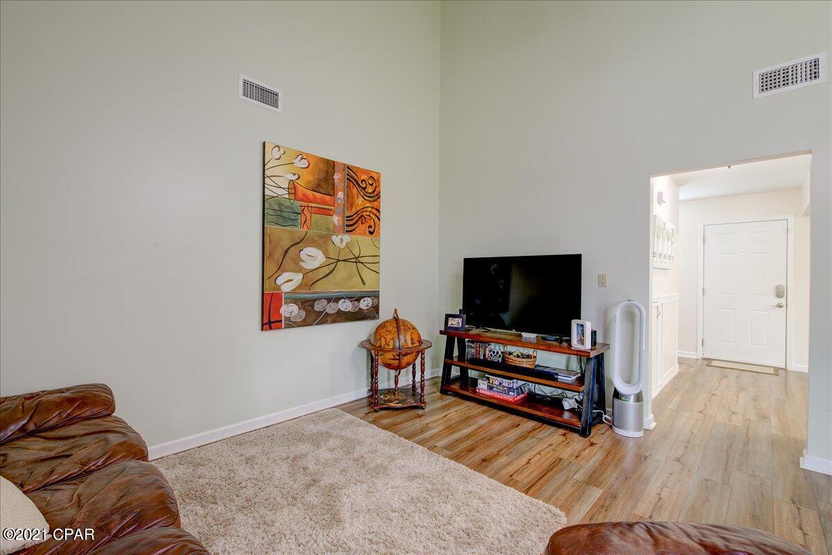 Belaire Estates U-6 - Residential