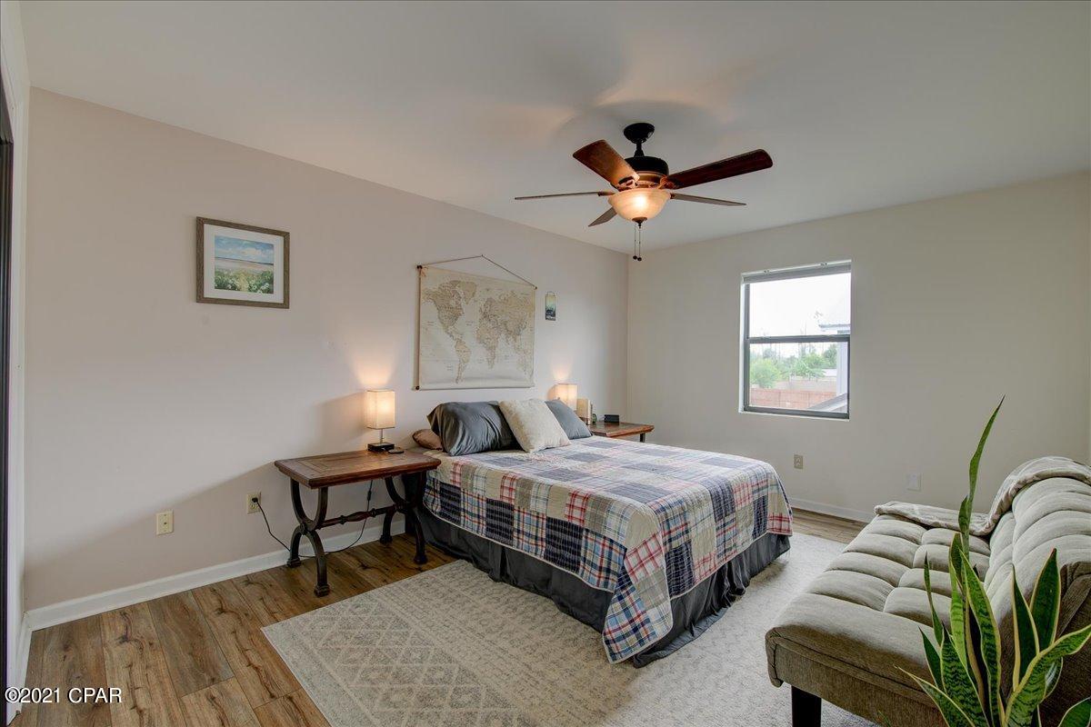 Belaire Estates U-6 - Residential