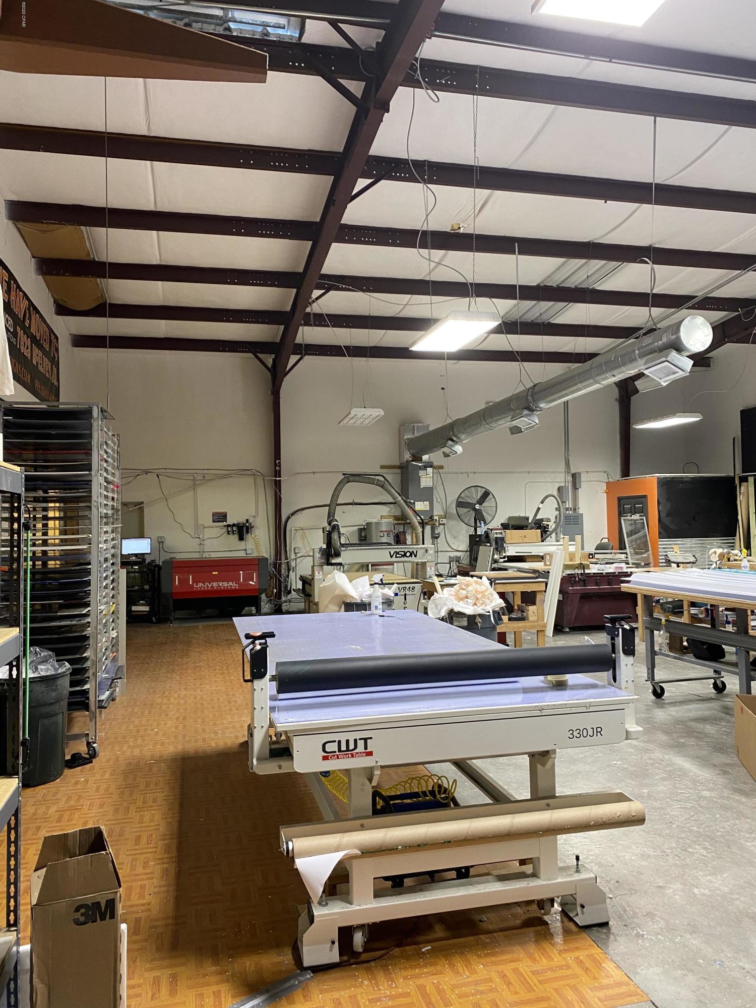 Mcelvey Commercial Park - Commercial Lease