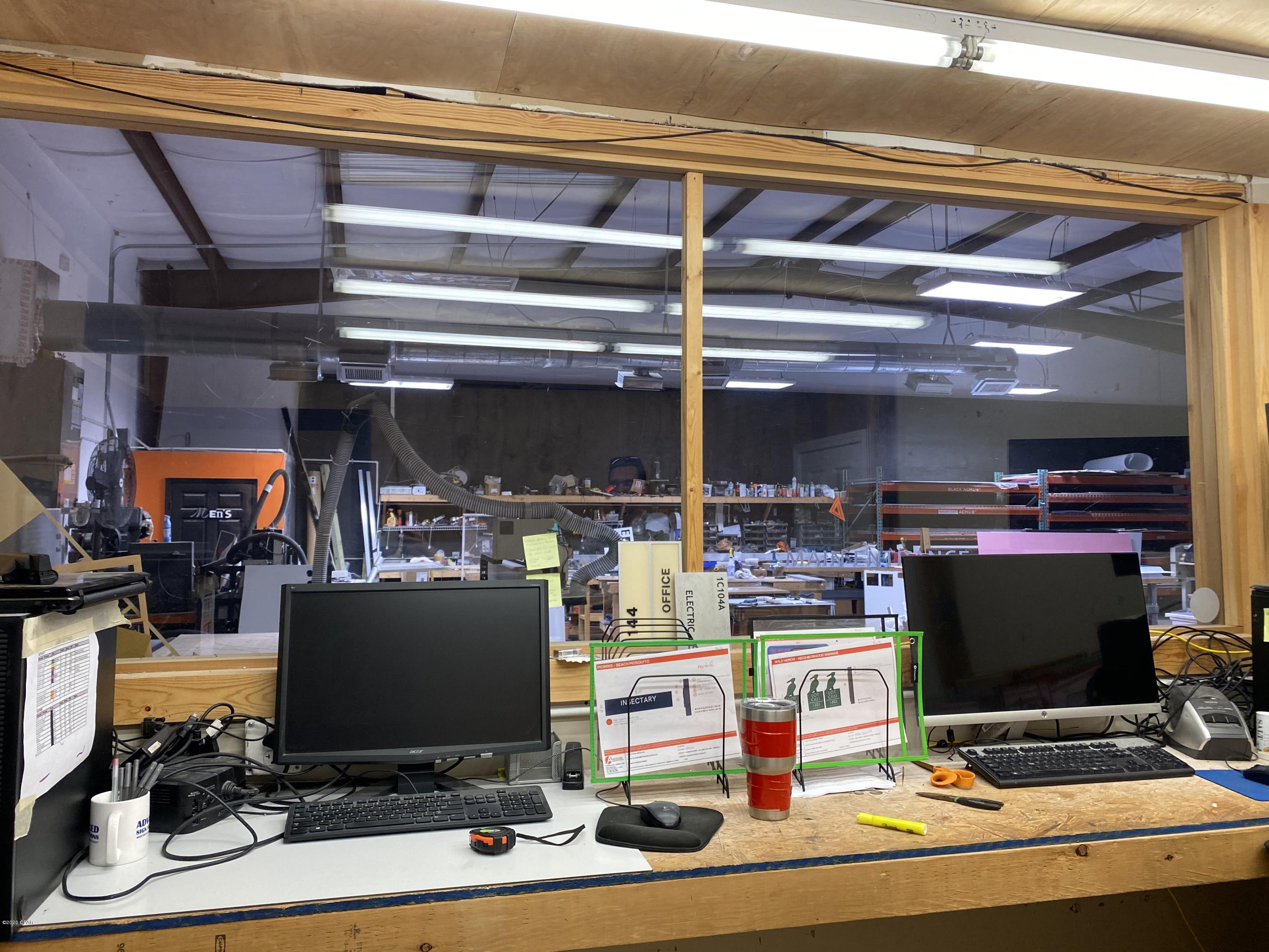 Mcelvey Commercial Park - Commercial Lease